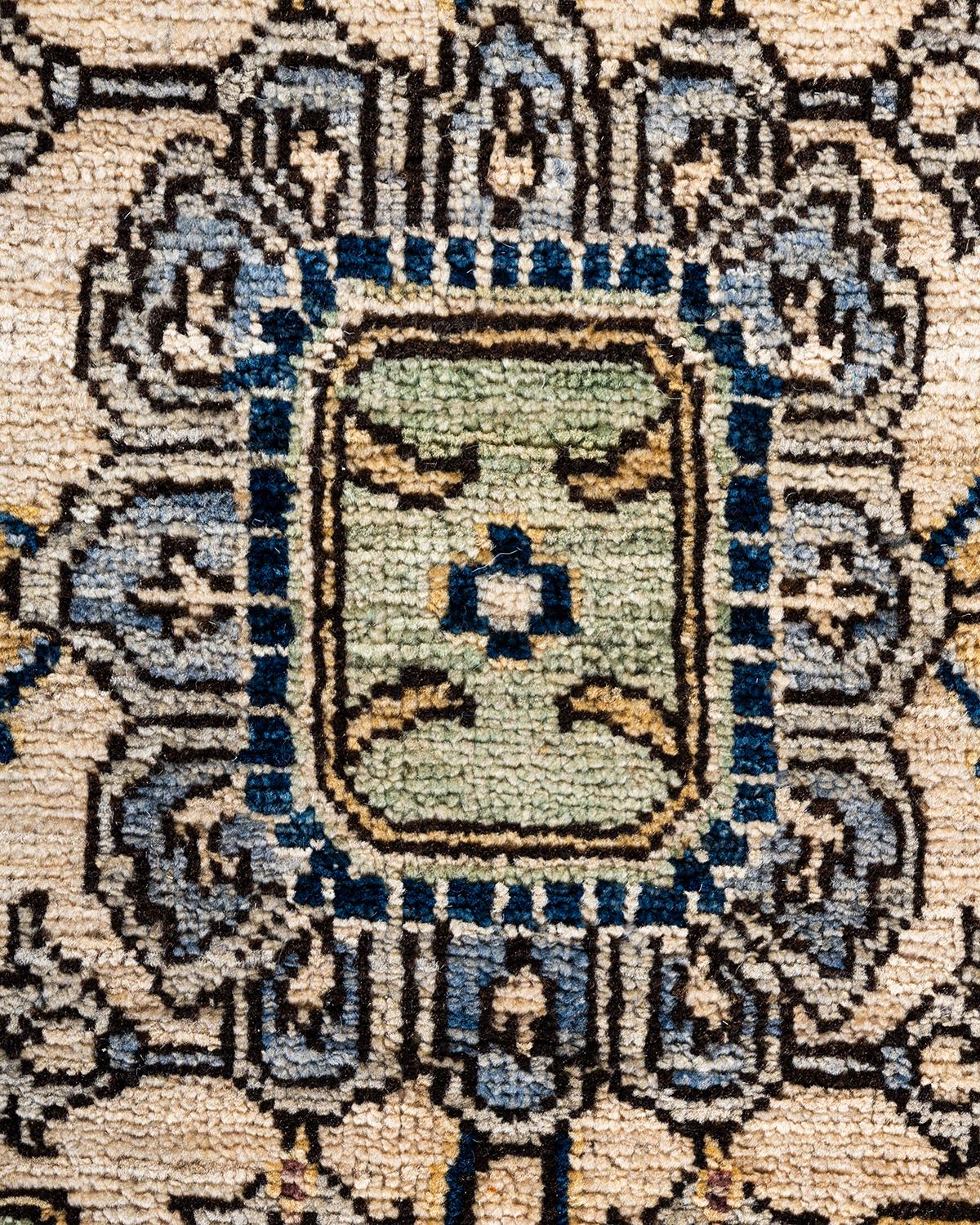 Pakistani Traditional Serapi Hand Knotted Wool Gray Area Rug