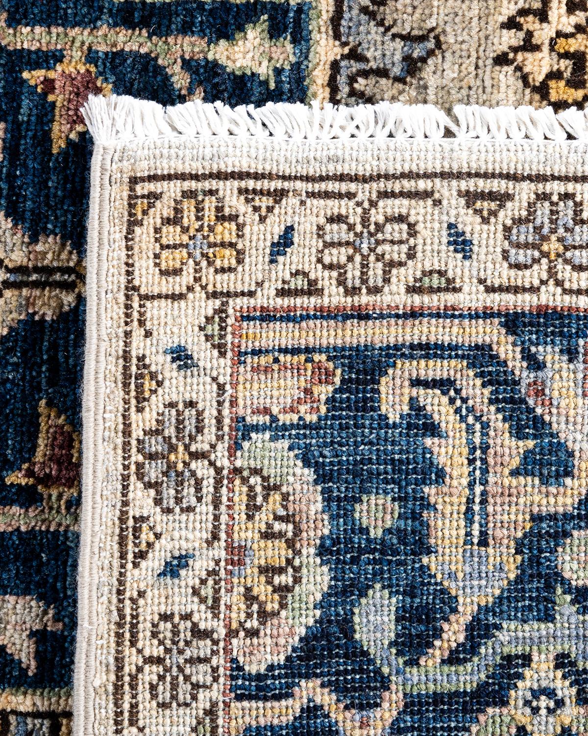 Contemporary Traditional Serapi Hand Knotted Wool Gray Area Rug