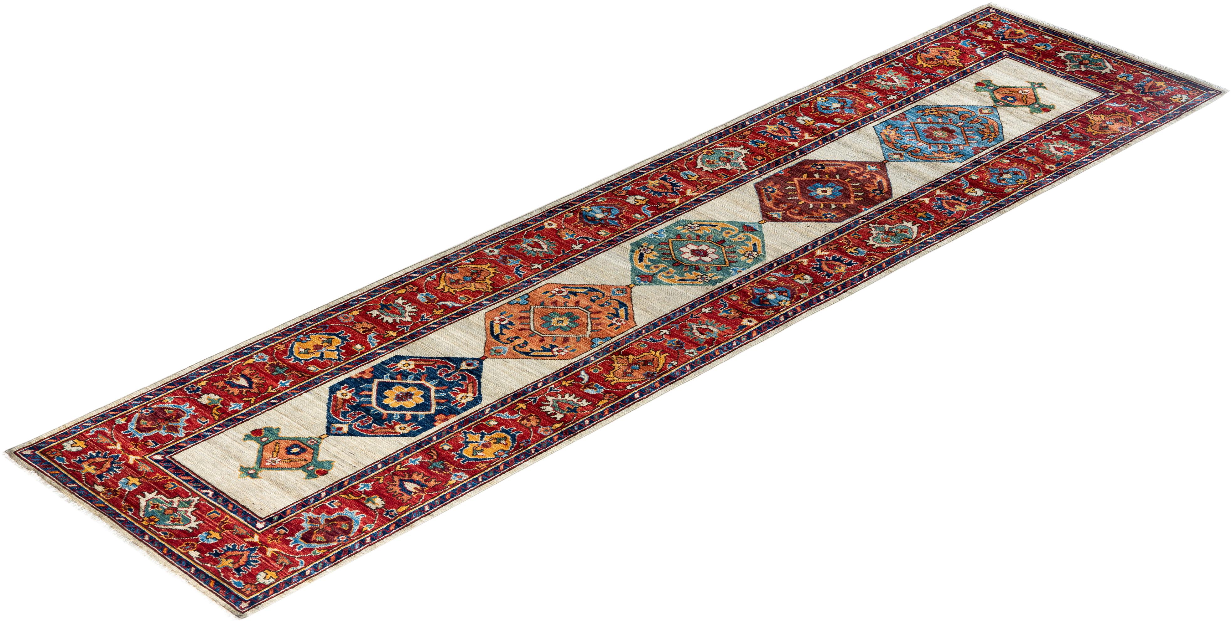 Traditioneller handgeknüpfter Serapi-Läufer aus grauer Wolle in Grau 2' 9