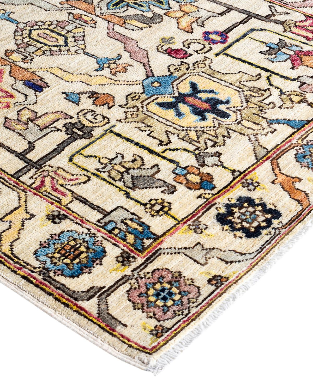 La fabrication des tapis persans dans toute sa splendeur a inspiré les couleurs riches, les motifs géométriques élaborés et les détails botaniques de la collection Serapi. Avec pas moins de 100 nœuds par pouce, ces tapis fabriqués à la main sont