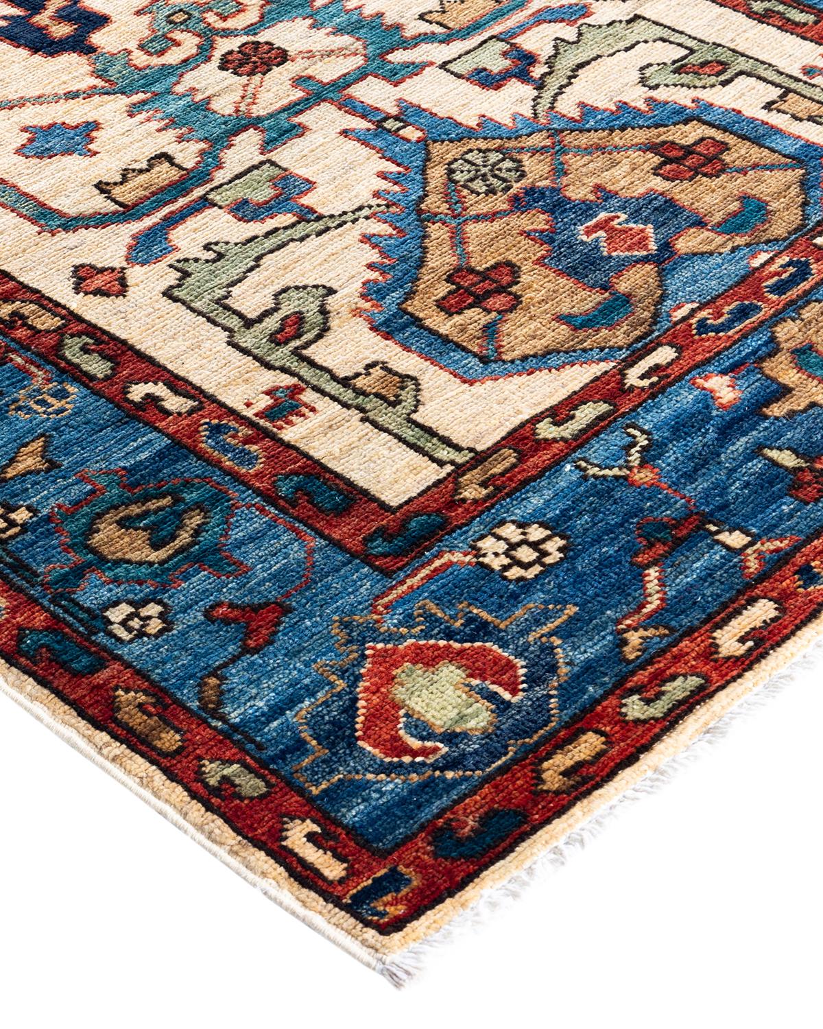 La fabrication des tapis persans dans toute sa splendeur a inspiré les couleurs riches, les motifs géométriques élaborés et les détails botaniques de la collection Serapi. Avec pas moins de 100 nœuds par pouce, ces tapis fabriqués à la main sont