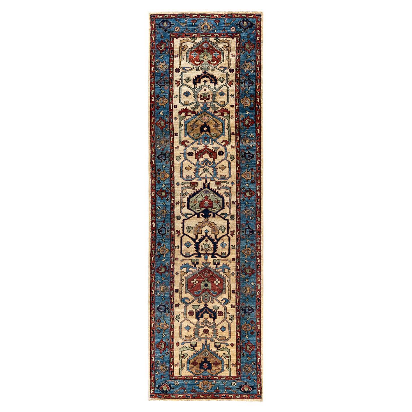 Tapis traditionnel Serapi noué à la main ivoire de 2' 10" x 9' 9" en vente