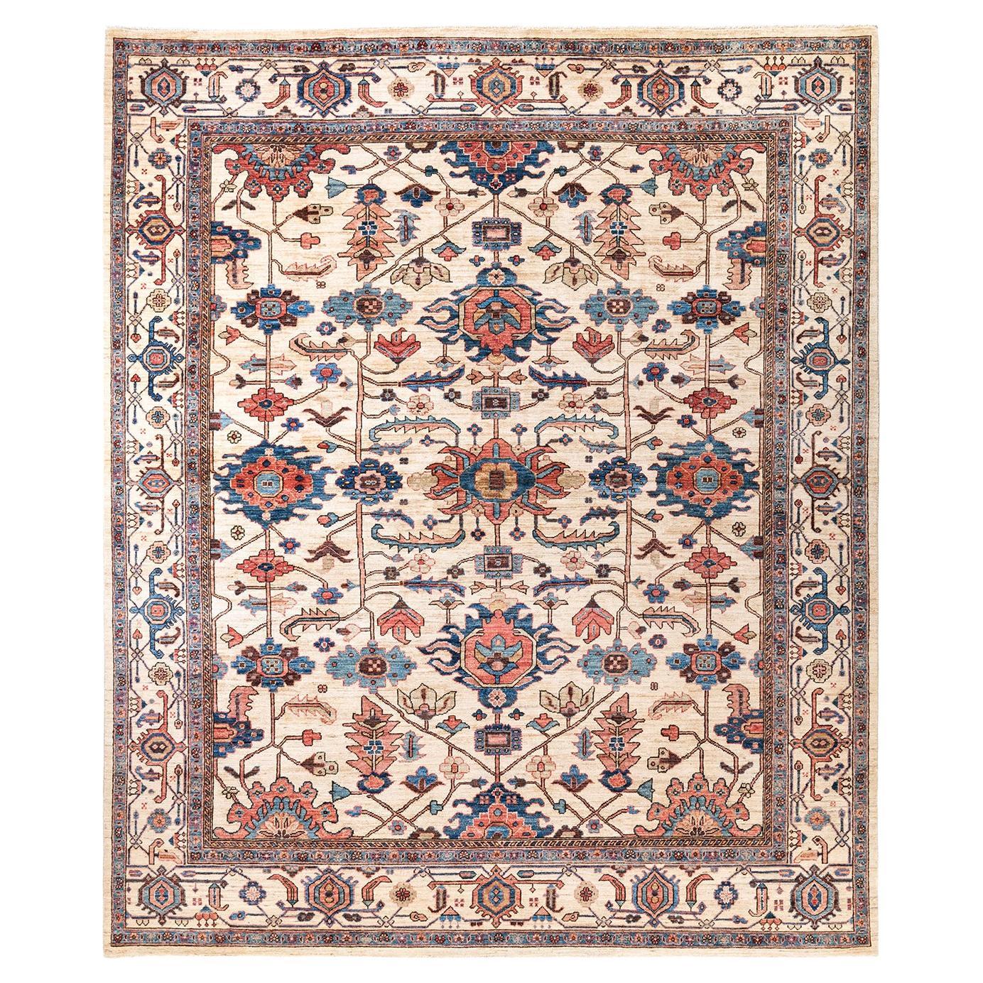 Traditional Serapi Hand Knotted Wool Ivory Area Rug  For Sale