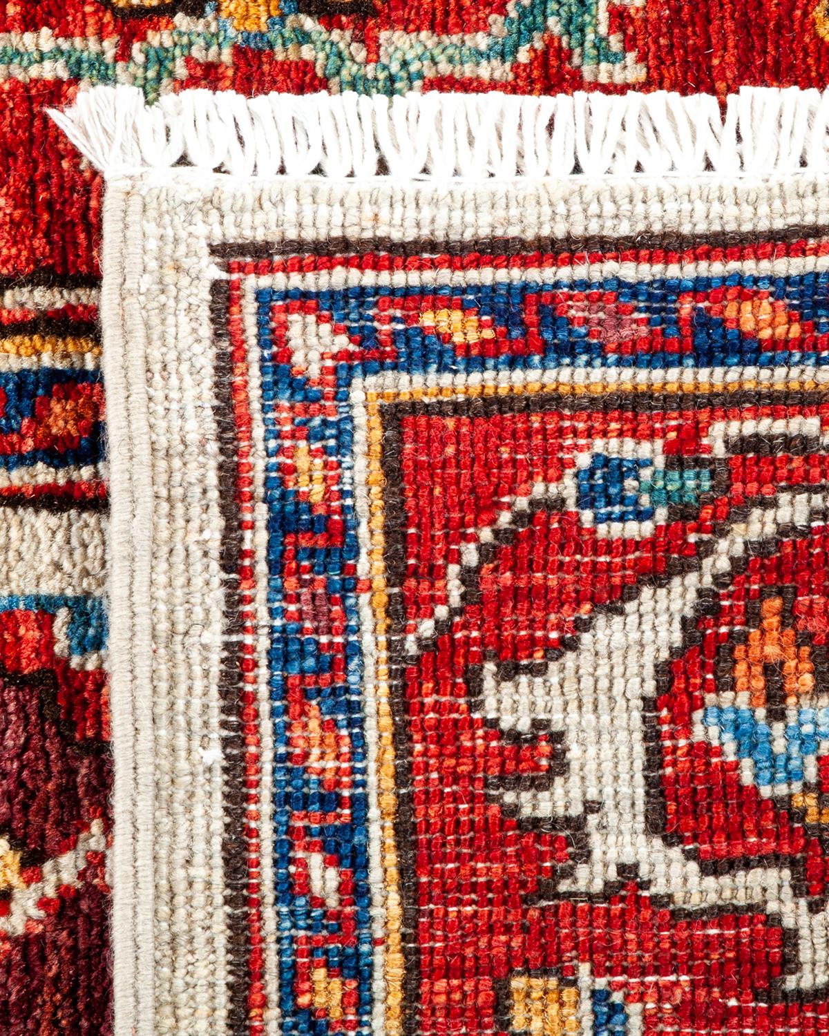 Traditioneller handgeknüpfter Serapi-Läufer aus elfenbeinfarbener Wolle (21. Jahrhundert und zeitgenössisch) im Angebot