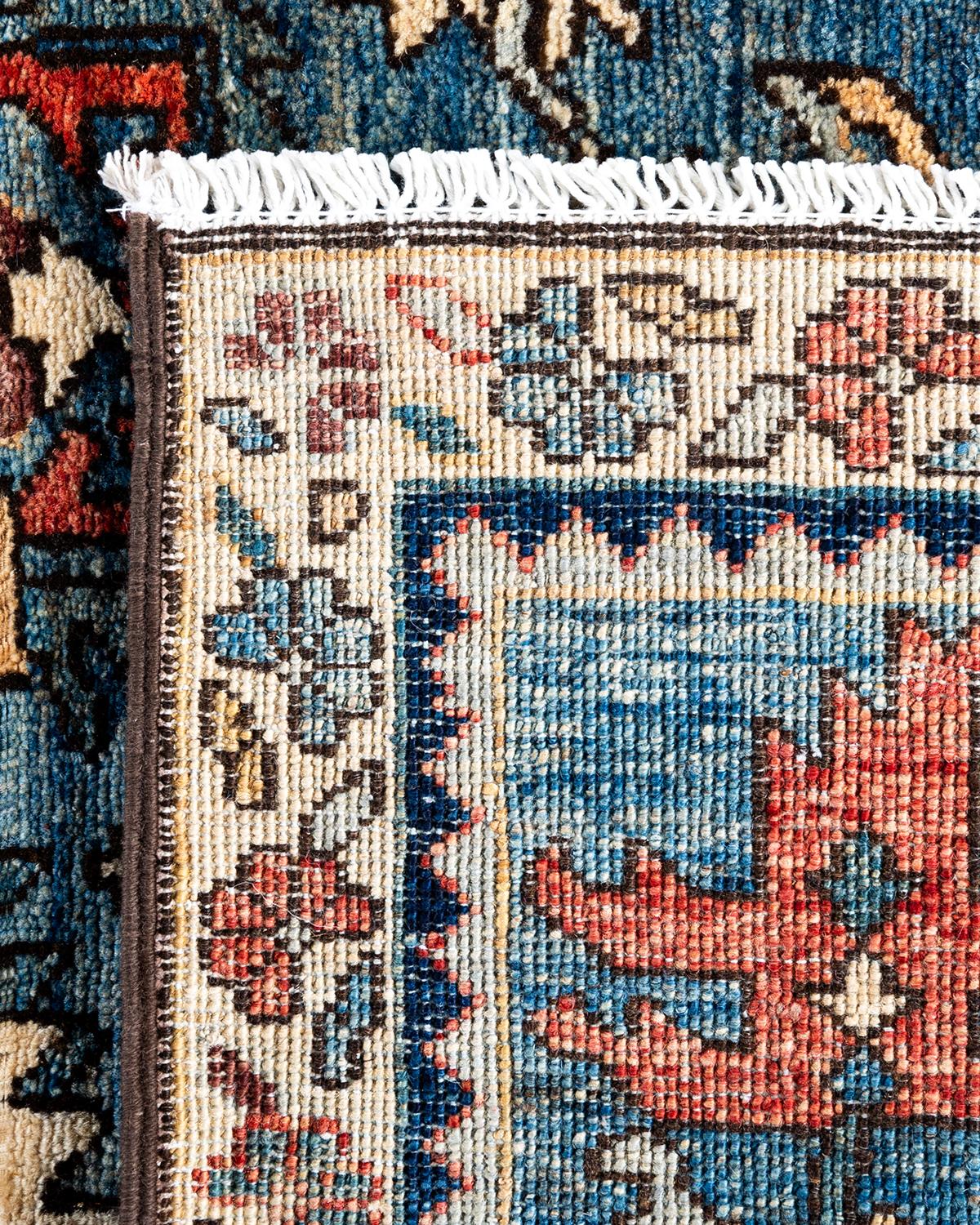 Traditional Serapi Hand Knotted Wool Light Blue Area Rug 2' 8