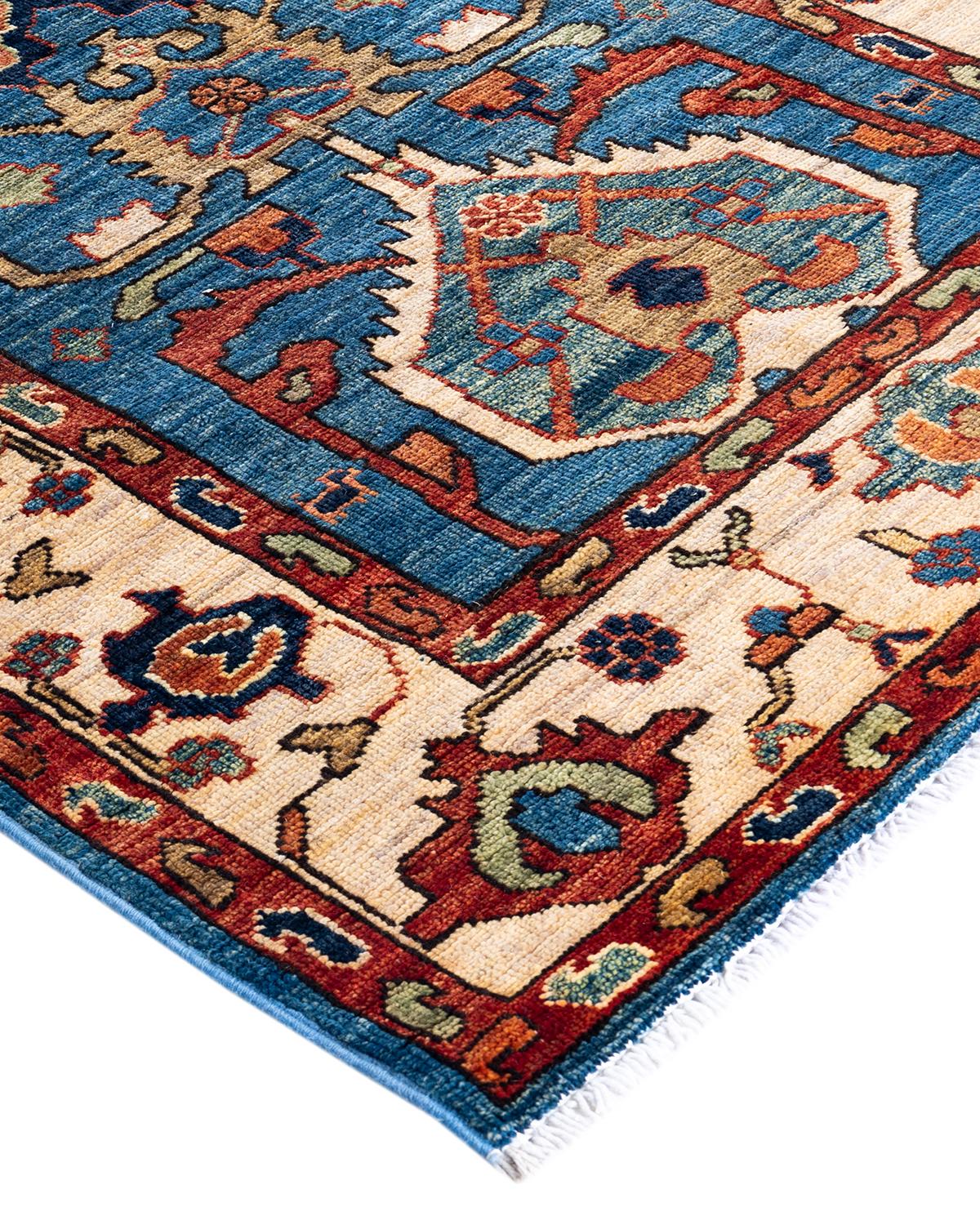 La fabrication des tapis persans dans toute sa splendeur a inspiré les couleurs riches, les motifs géométriques élaborés et les détails botaniques de la collection Serapi. Avec pas moins de 100 nœuds par pouce, ces tapis fabriqués à la main sont