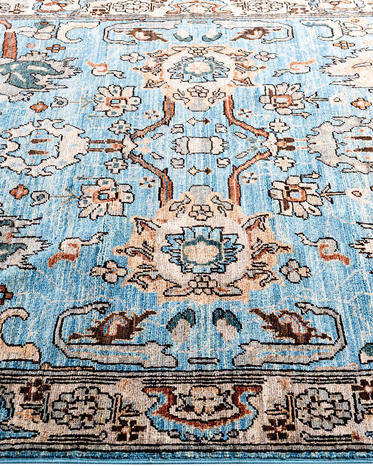 Tapis traditionnel Serapi noué à la main en laine bleu clair Neuf à Norwalk, CT