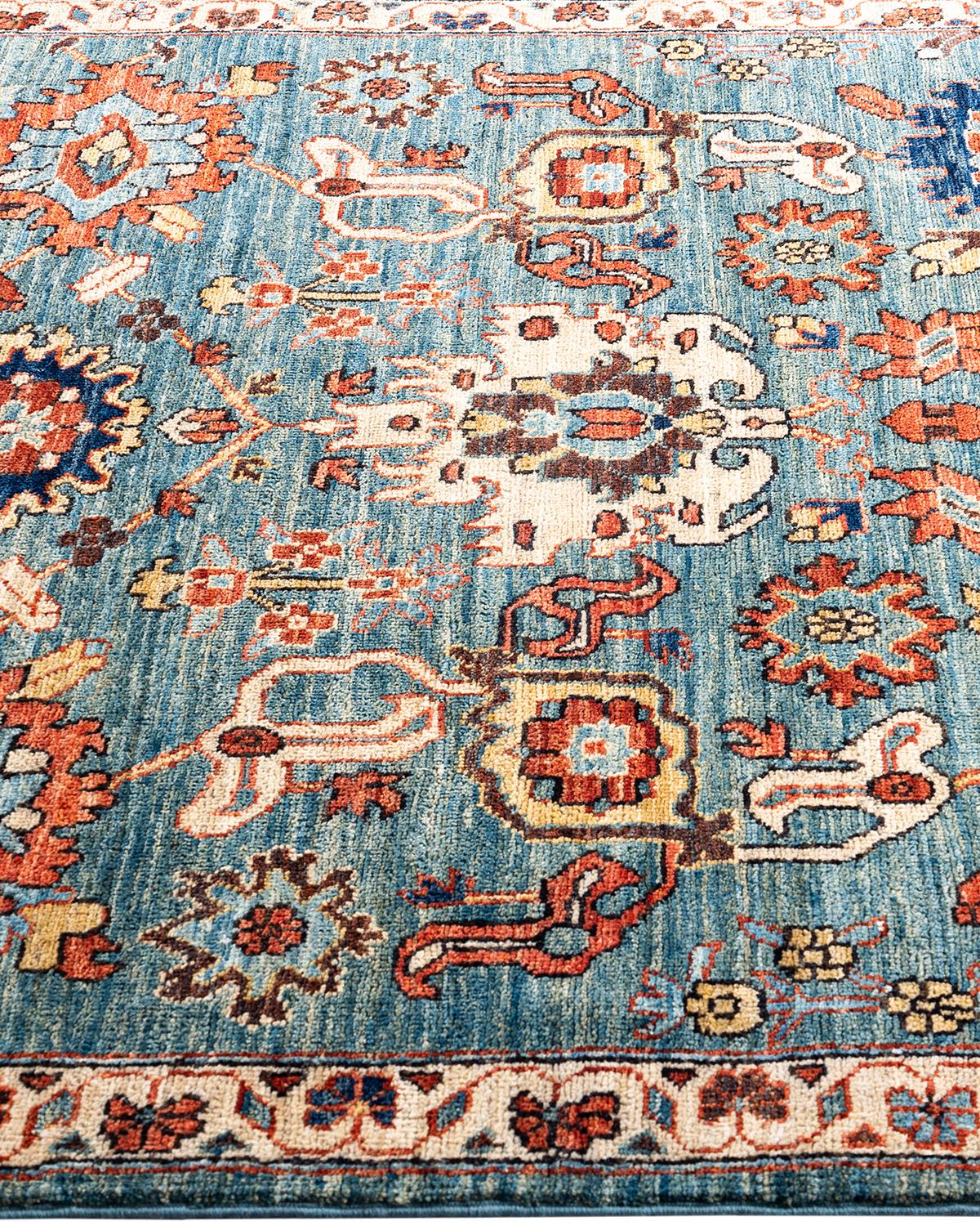 Traditional Serapi Hand Knotted Wool Light Blue Area Rug In New Condition For Sale In Norwalk, CT