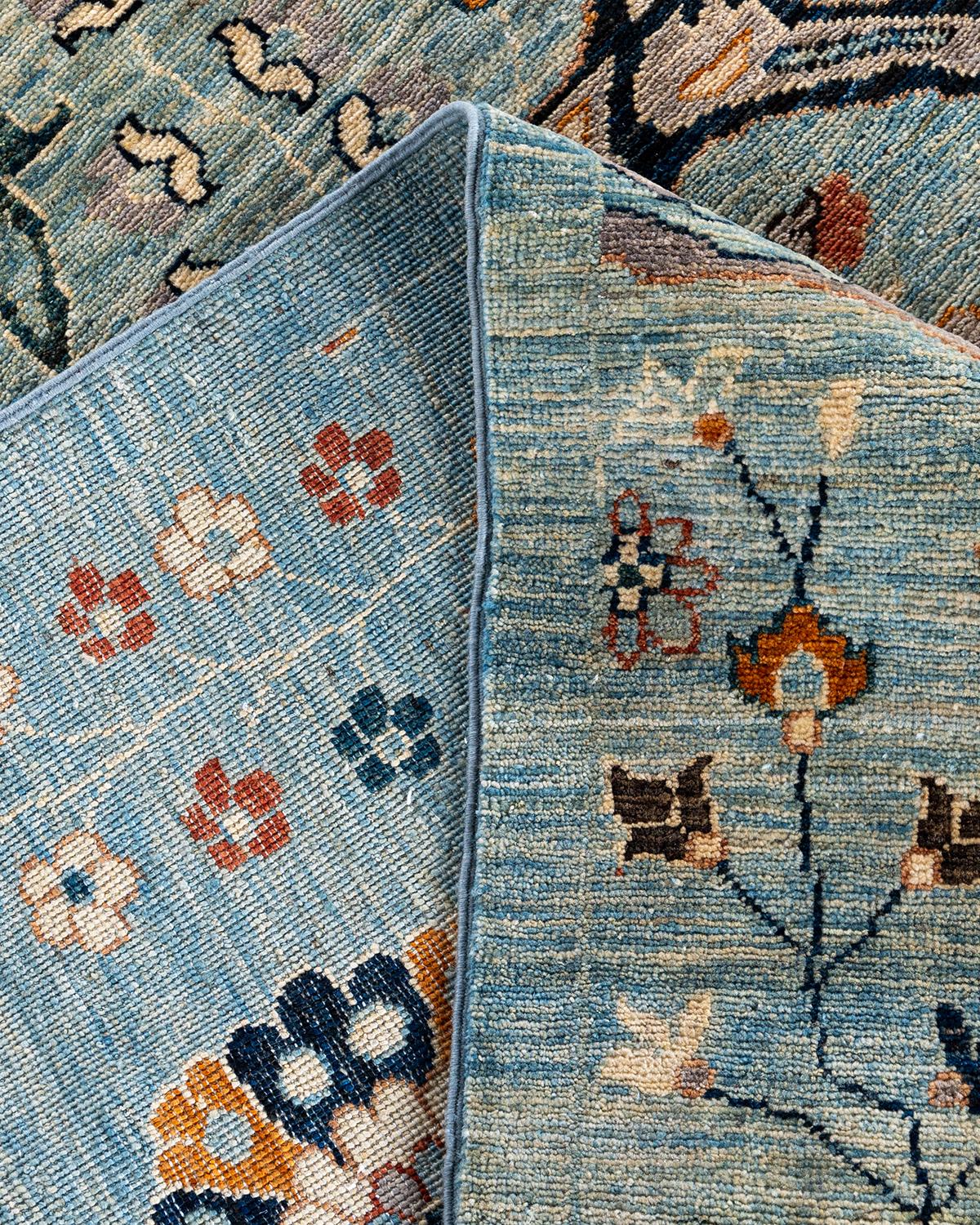 Traditioneller hellblauer Teppich aus handgeknüpfter Wolle Serapi 1