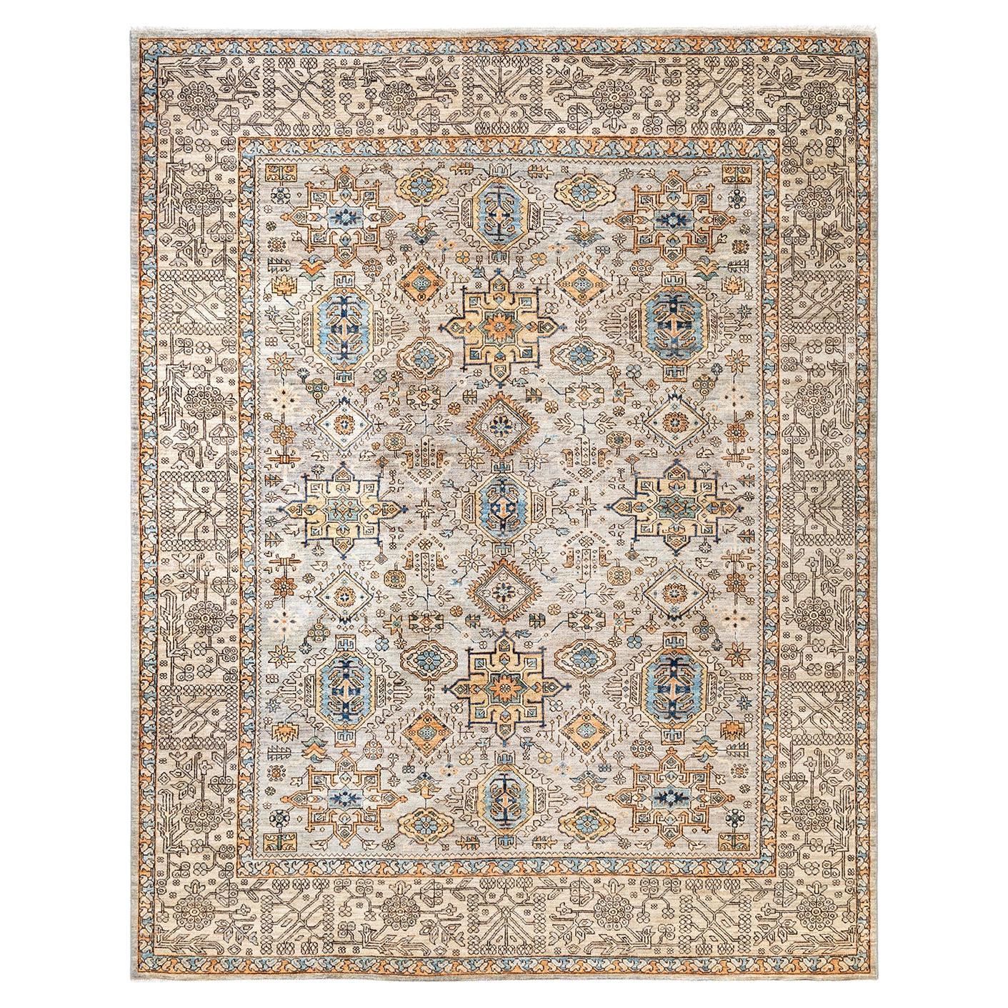Traditional Serapi Hand Knotted Wool Light Gray Area Rug  For Sale