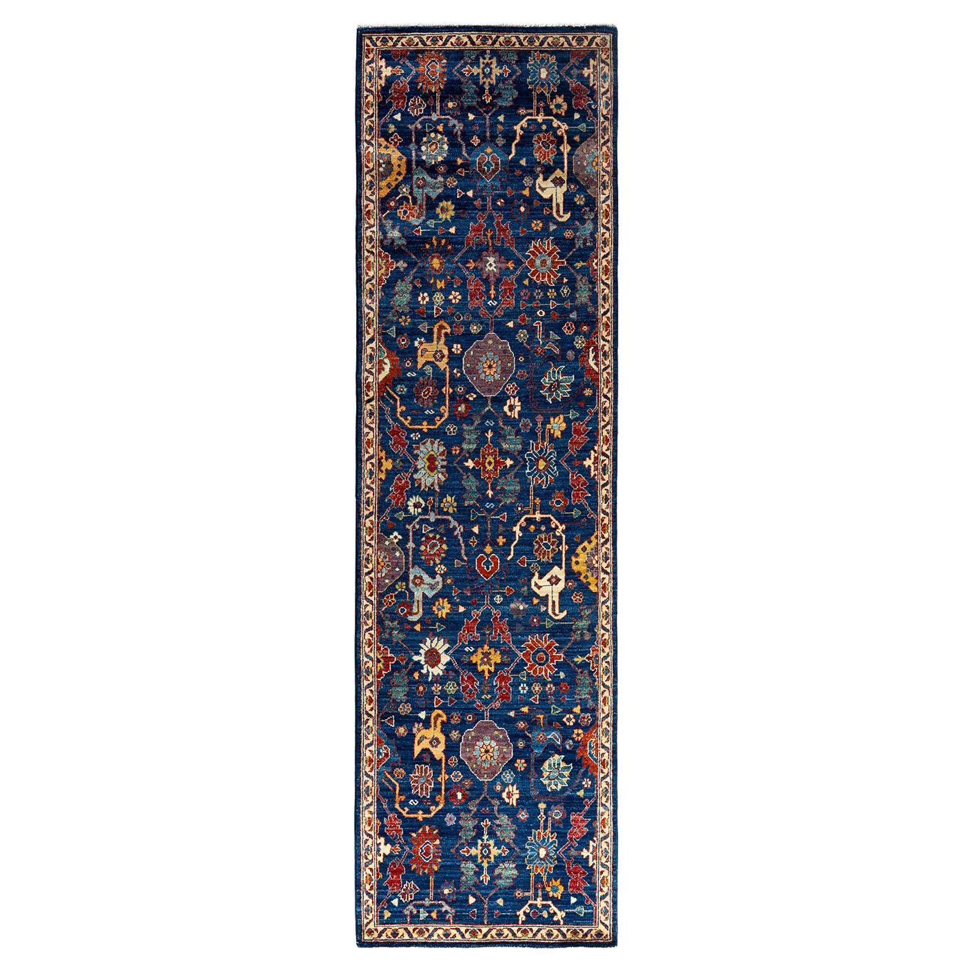 Traditioneller handgeknüpfter Serapi-Läufer aus Wolle in Marineblau 2' 8" x 9' 9"