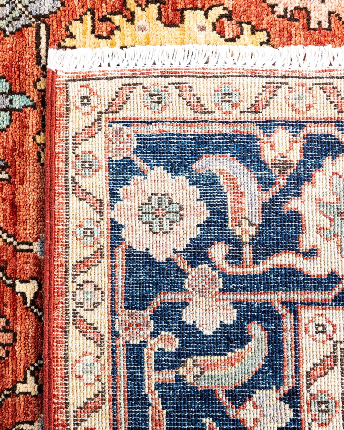 Traditioneller Serapi Teppich aus handgeknüpfter Wolle in Orange (21. Jahrhundert und zeitgenössisch) im Angebot
