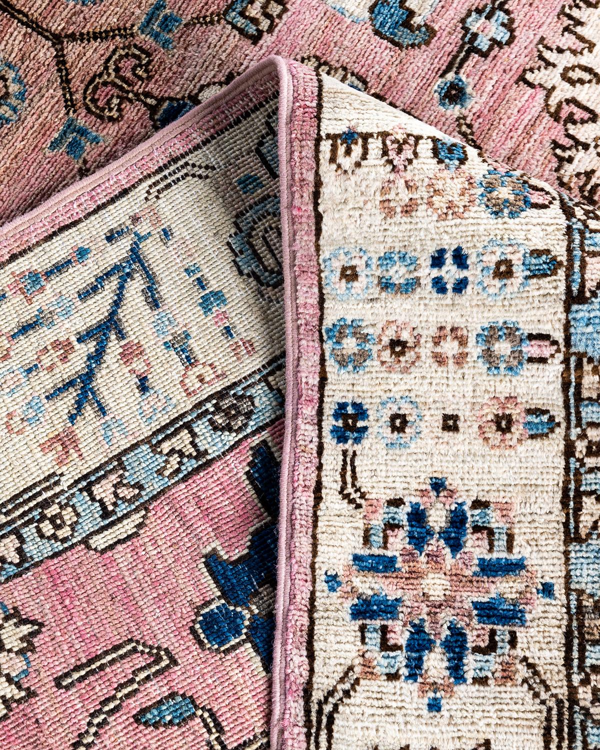 Traditional Serapi Hand Knotted Wool Pink Area Rug For Sale 1