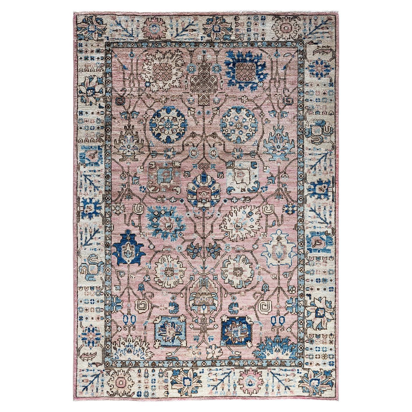 Traditional Serapi Hand Knotted Wool Pink Area Rug  For Sale