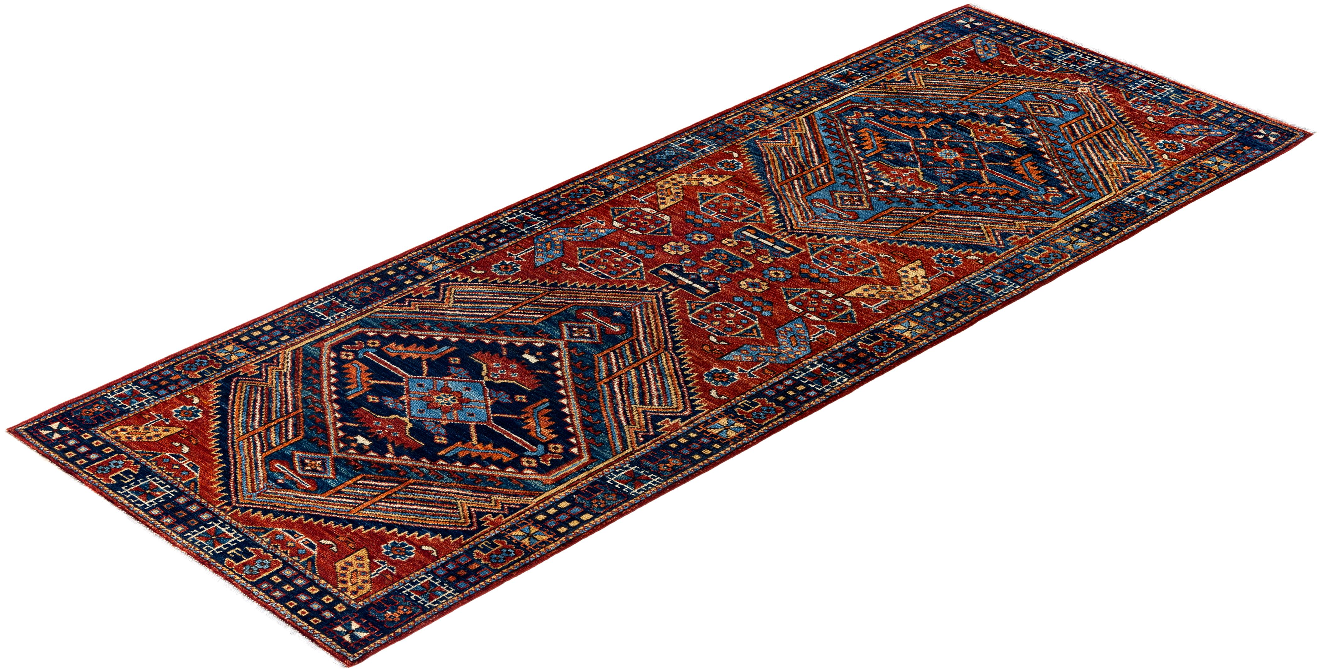Tapis traditionnel Serapi noué à la main rouge de 2' 10