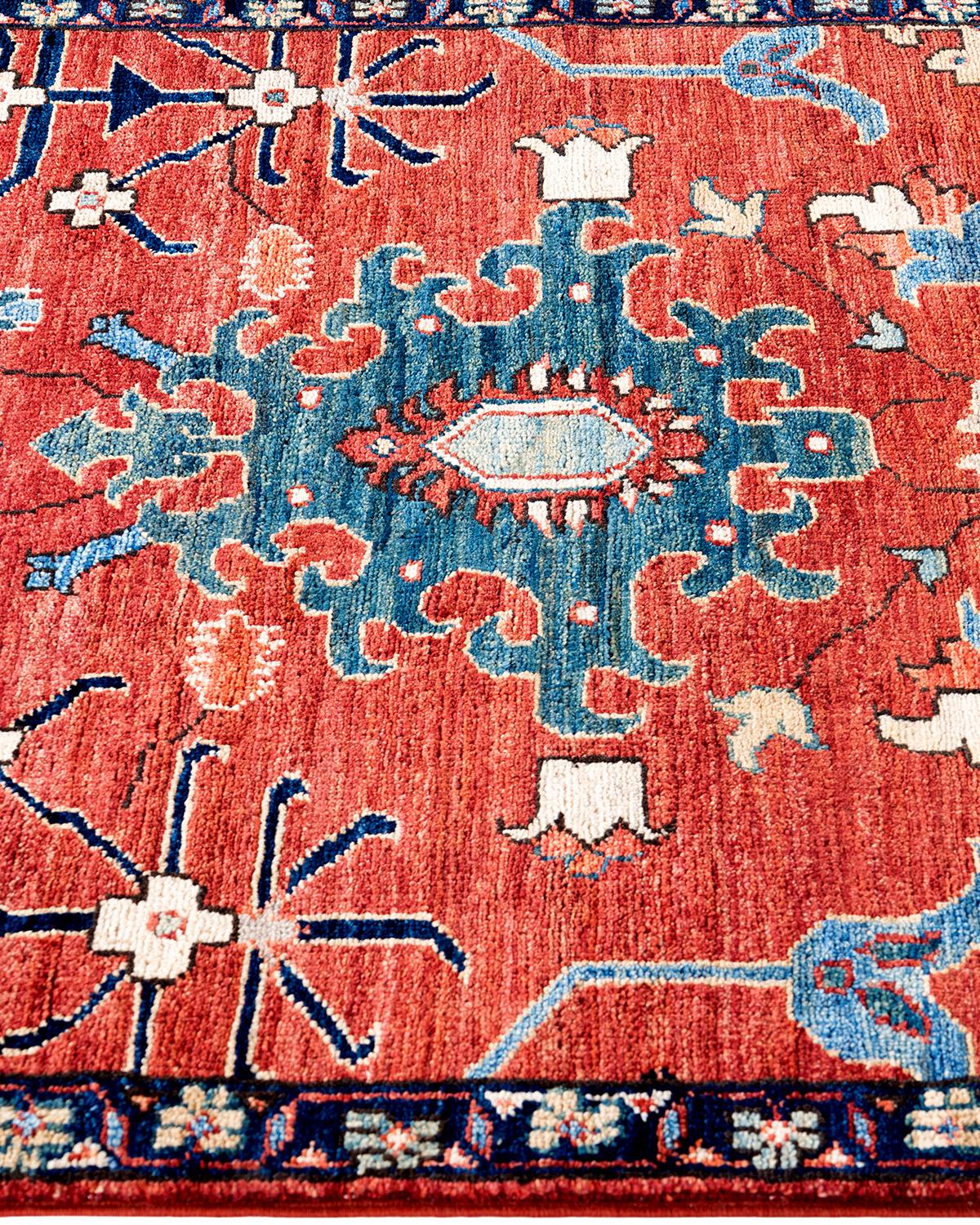 Noué à la main Tapis traditionnel Serapi noué à la main rouge de 2' 10