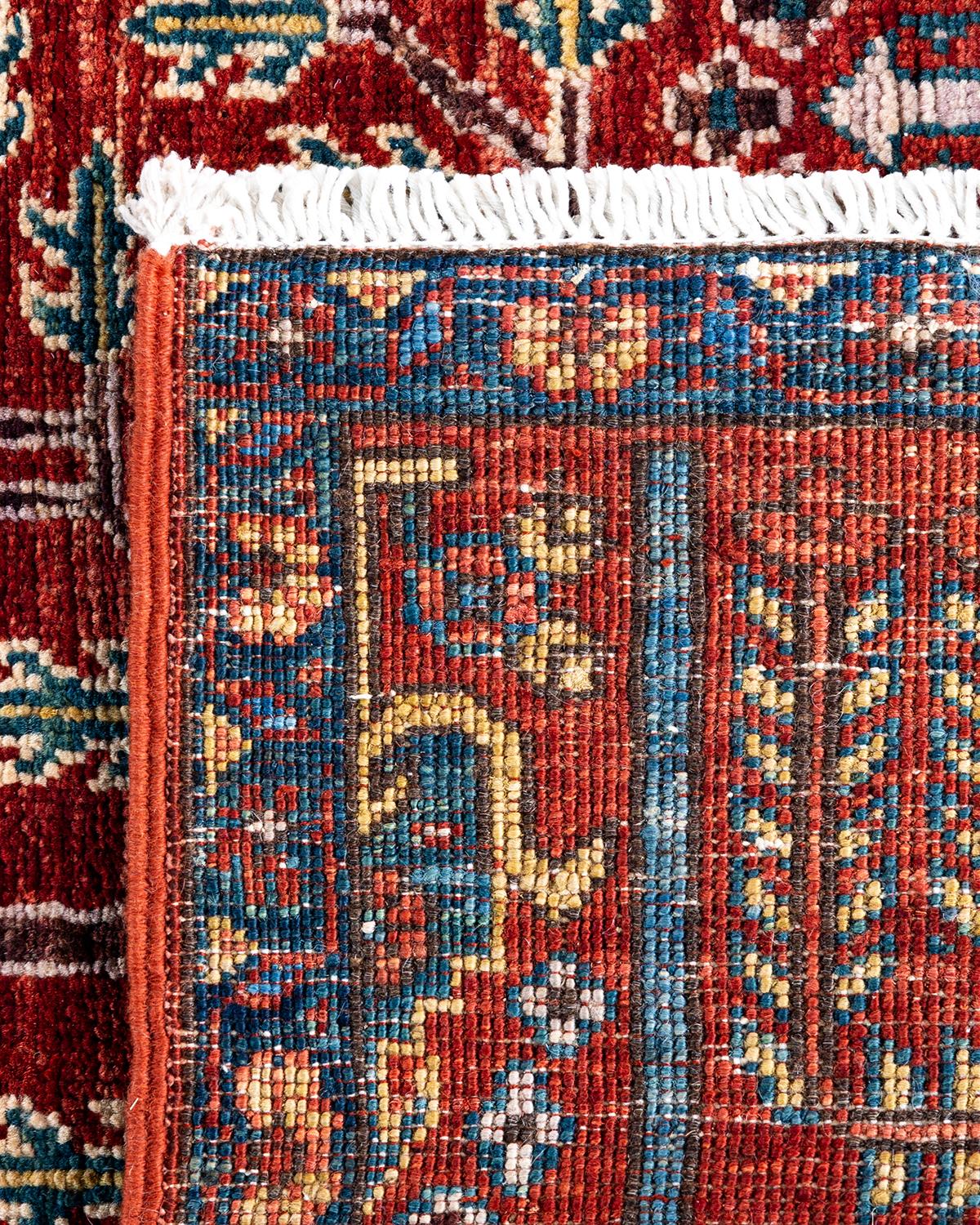 Traditional Serapi Hand Knotted Wool Red Area Rug 2' 7
