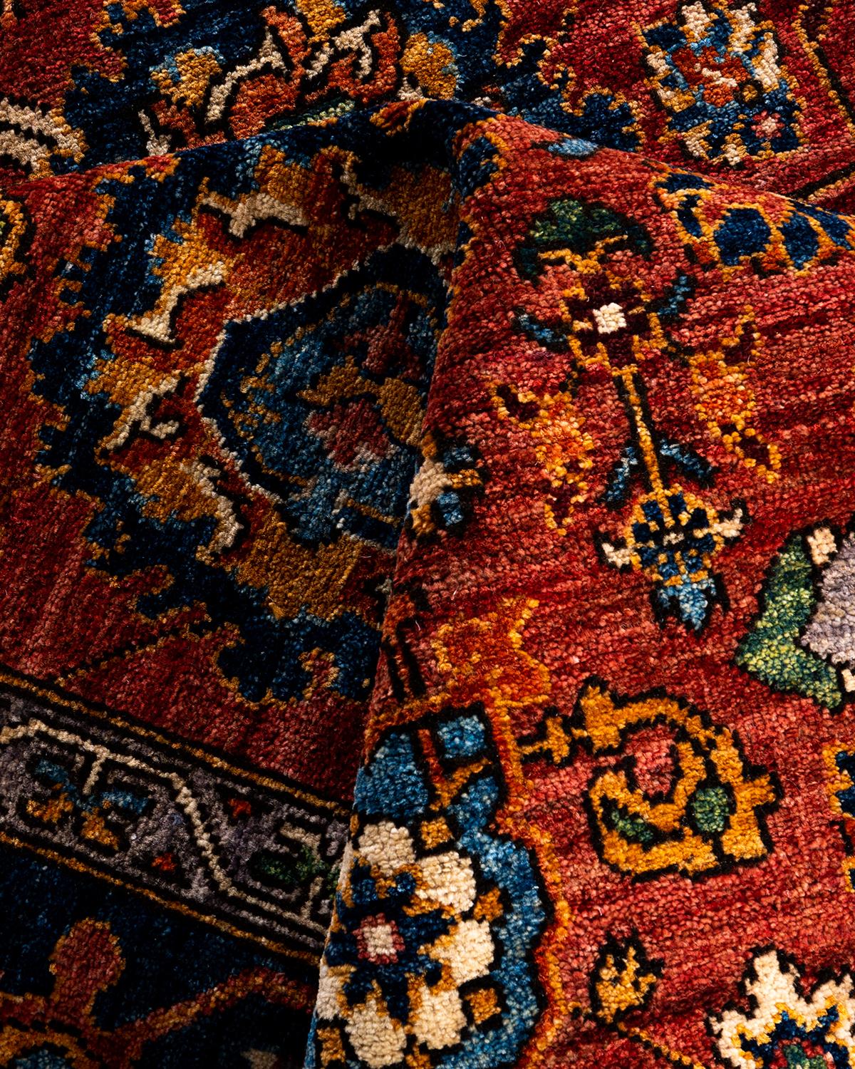 Tapis traditionnel Serapi noué à la main rouge de 8' 0