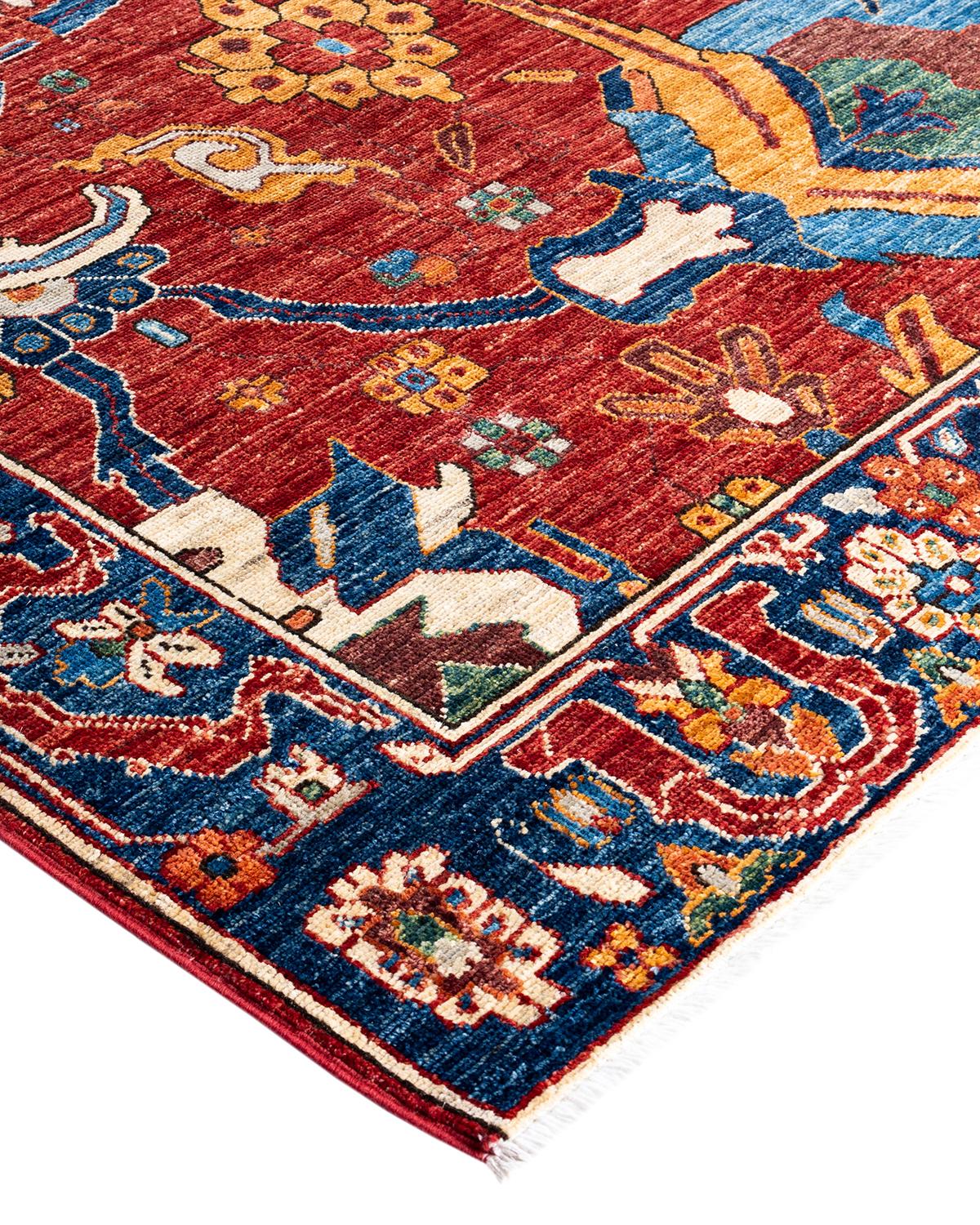La fabrication des tapis persans dans toute sa splendeur a inspiré les couleurs riches, les motifs géométriques élaborés et les détails botaniques de la collection Serapi. Avec pas moins de 100 nœuds par pouce, ces tapis fabriqués à la main sont