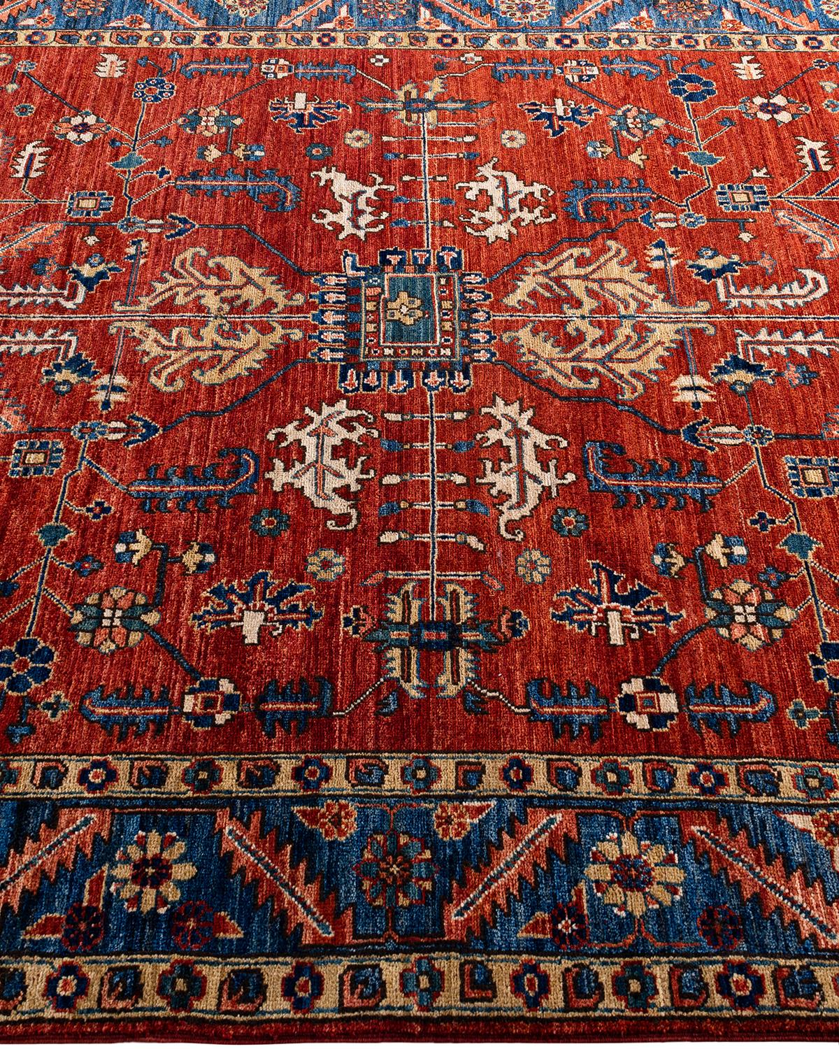 Traditional Serapi Hand Knotted Wool Red Area Rug  In New Condition For Sale In Norwalk, CT