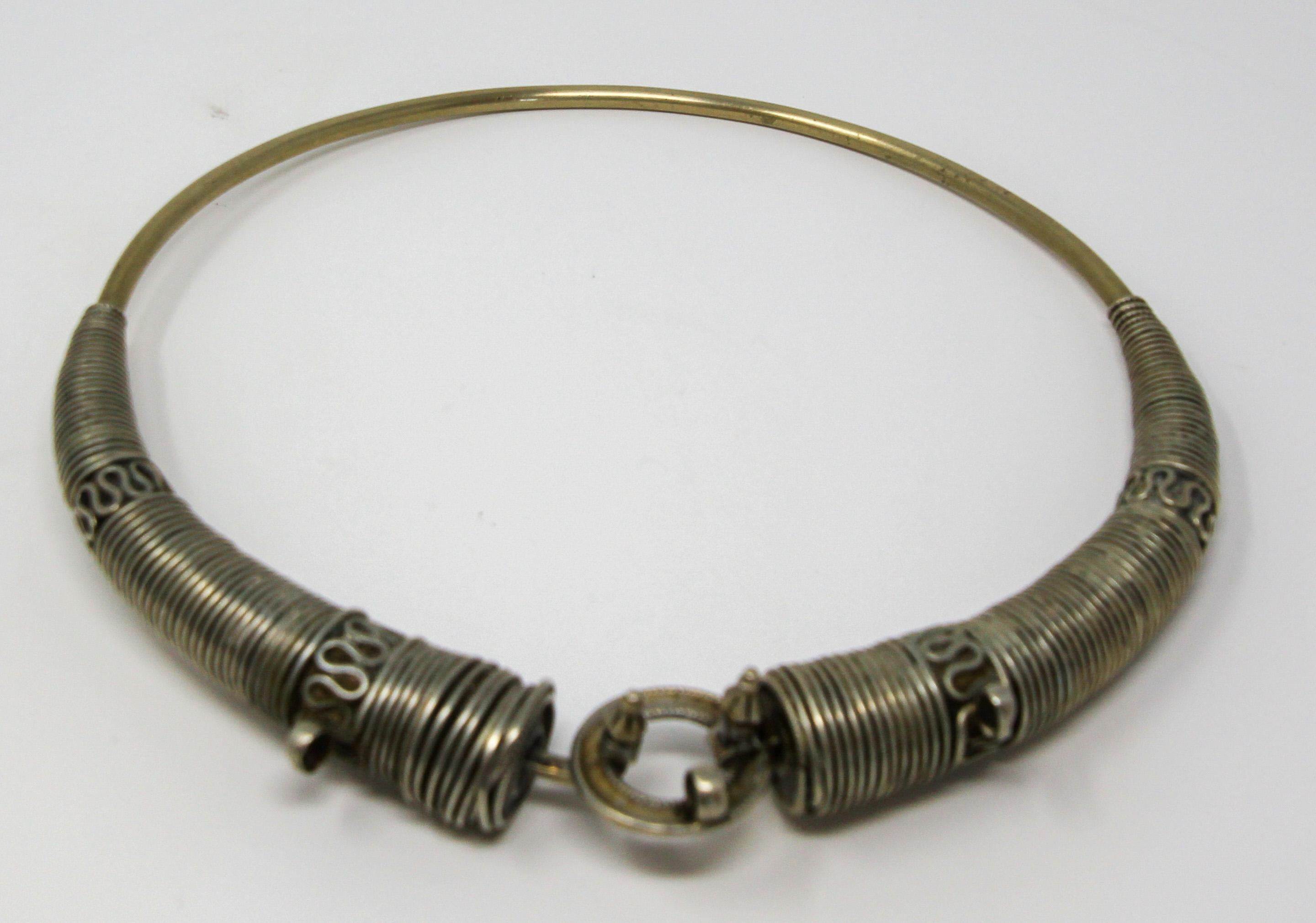 Traditional Silver Torque Necklace Chocker from Rajasthan India For Sale 14
