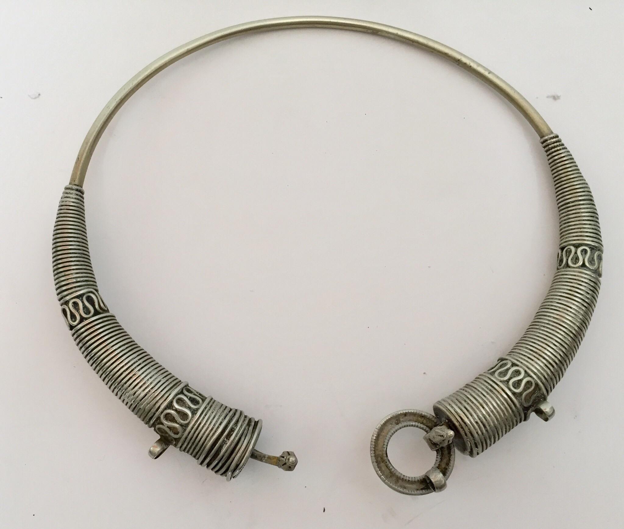 Traditional Silver Torque Necklace Chocker from Rajasthan India For Sale 1