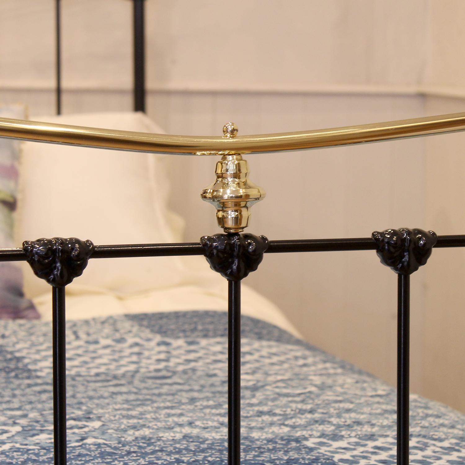 British Traditional Single Victorian Brass and Iron Antique Bed in Black For Sale