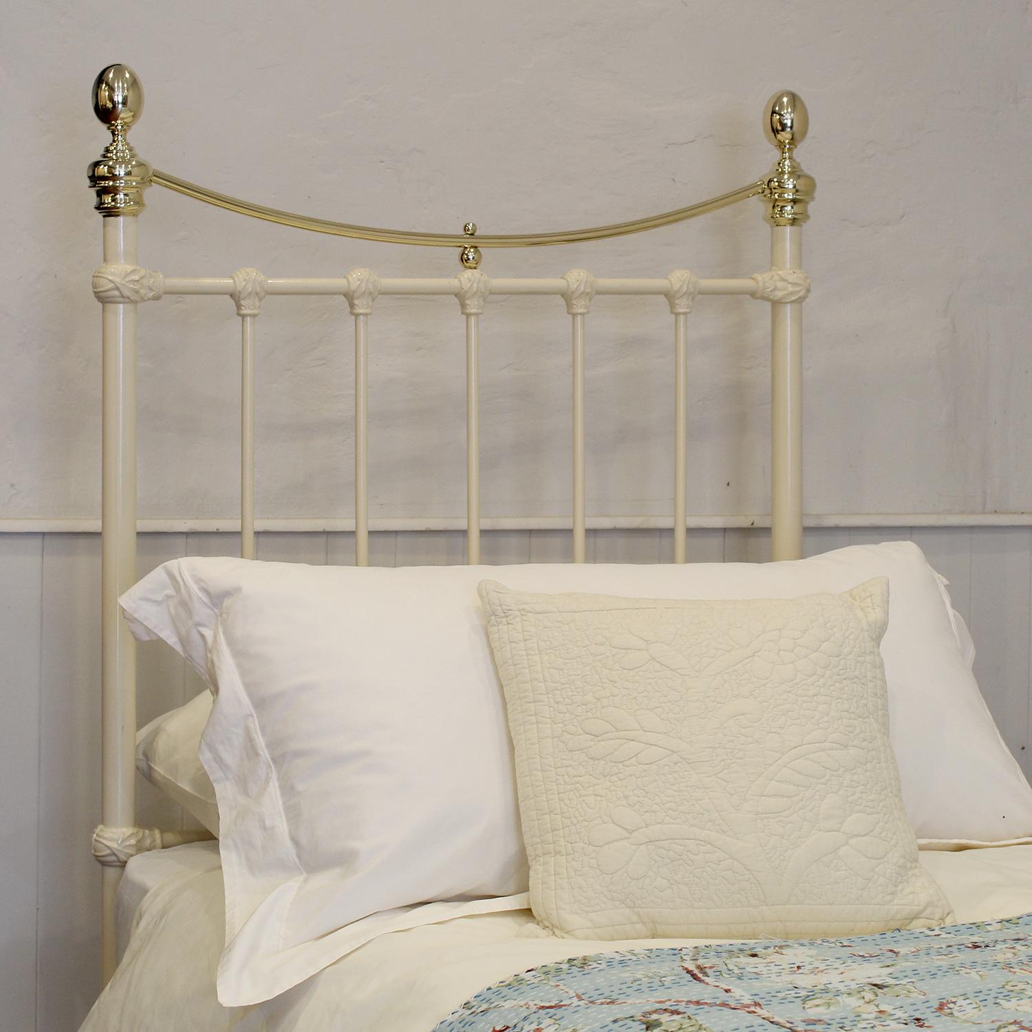 Traditional Single Victorian Brass and Iron Antique Bed in Cream 2