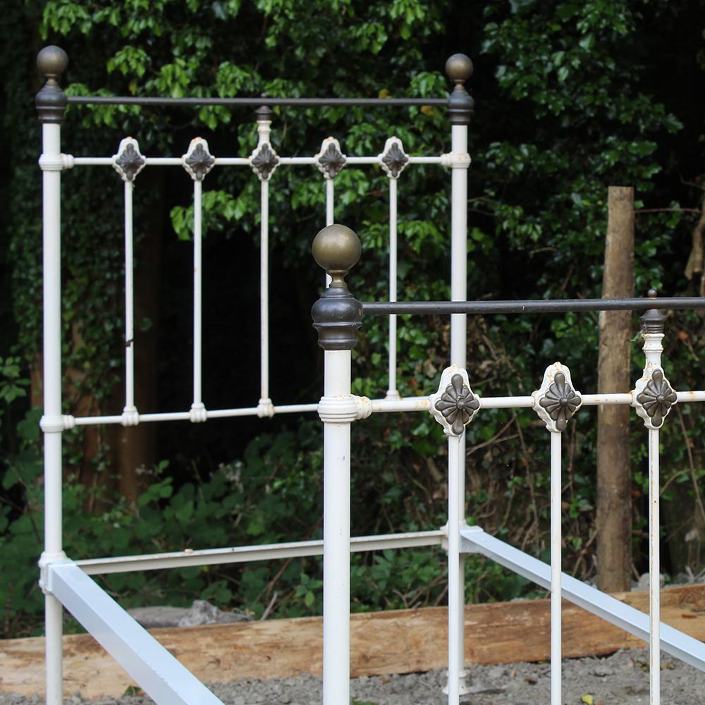 British Traditional Single Victorian Brass and Iron Antique Bed MS75