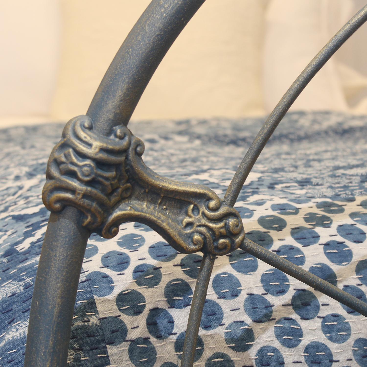 Traditional Single Victorian Cast Iron Antique Bed in Blue and Gold In Good Condition For Sale In Wrexham, GB