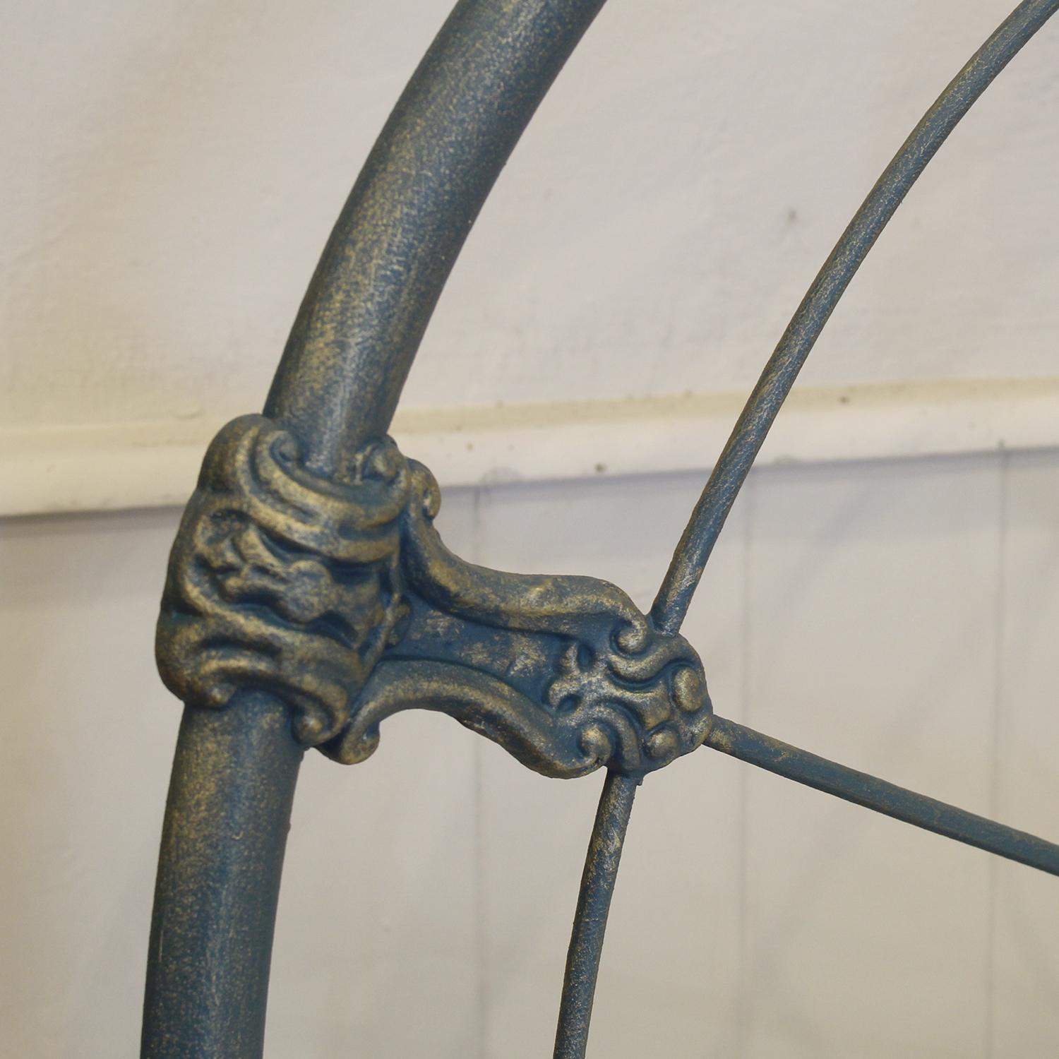 Traditional Single Victorian Cast Iron Antique Bed in Blue and Gold In Good Condition For Sale In Wrexham, GB