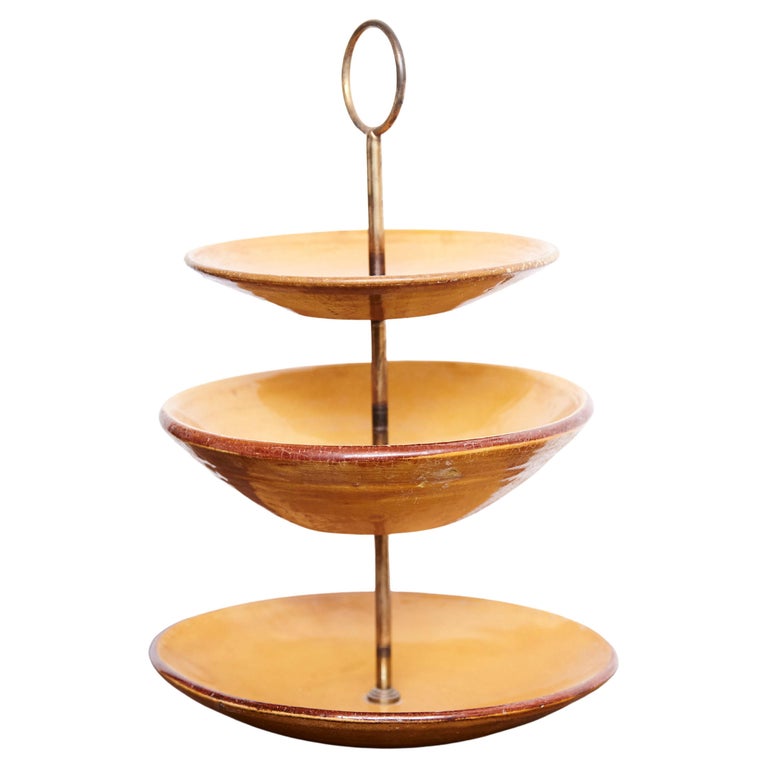 Traditional Spanish Ceramic Fruit Bowl in Three Levels, circa 1950 For Sale at 1stDibs