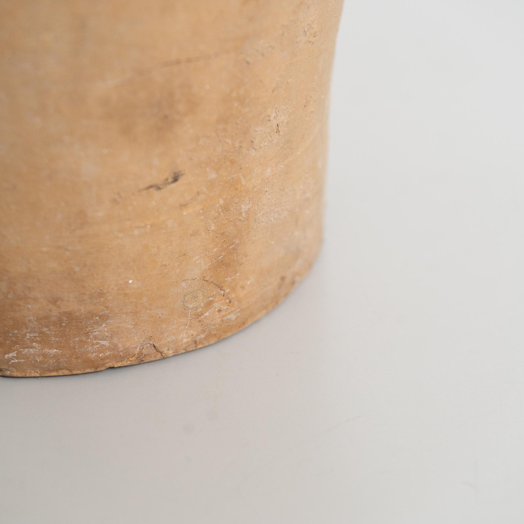 Rustikale spanische Keramikvase, um 1960 im Angebot 4
