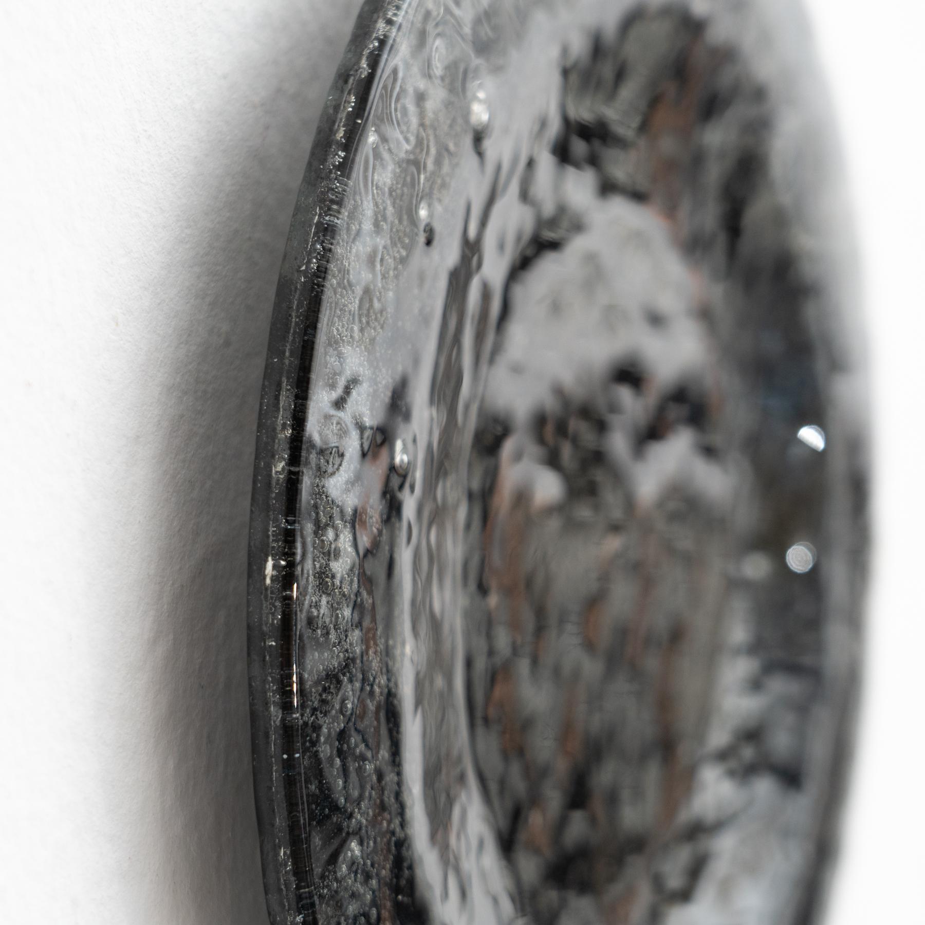 Traditional Spanish Decorative Glass Plate, circa 1960 For Sale 8