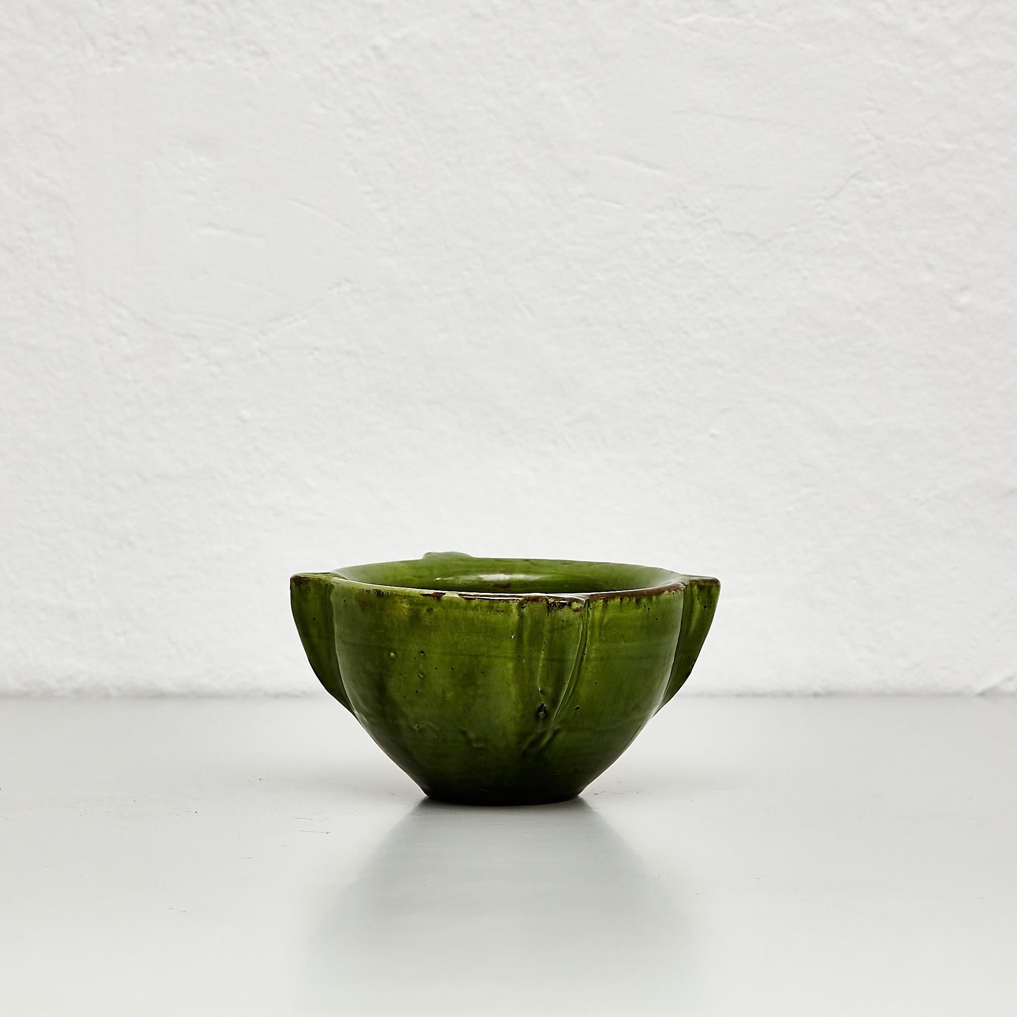 Traditional Spanish Green Ceramic Mortar, circa 1950 In Good Condition For Sale In Barcelona, ES