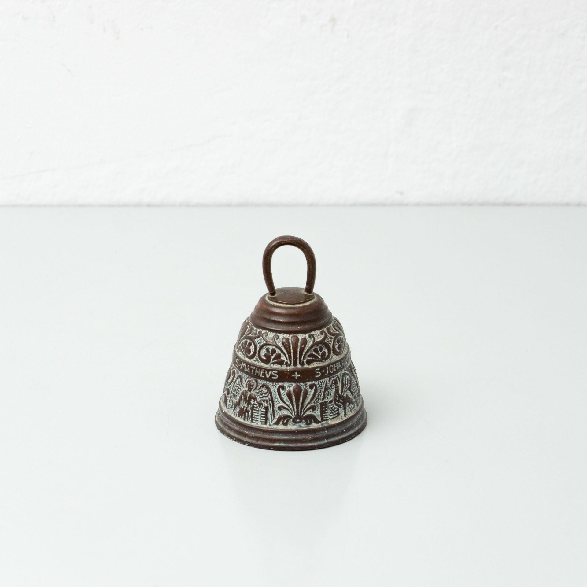 Late 19th Century Traditional Spanish Rustic Bronze Bell, circa 1880