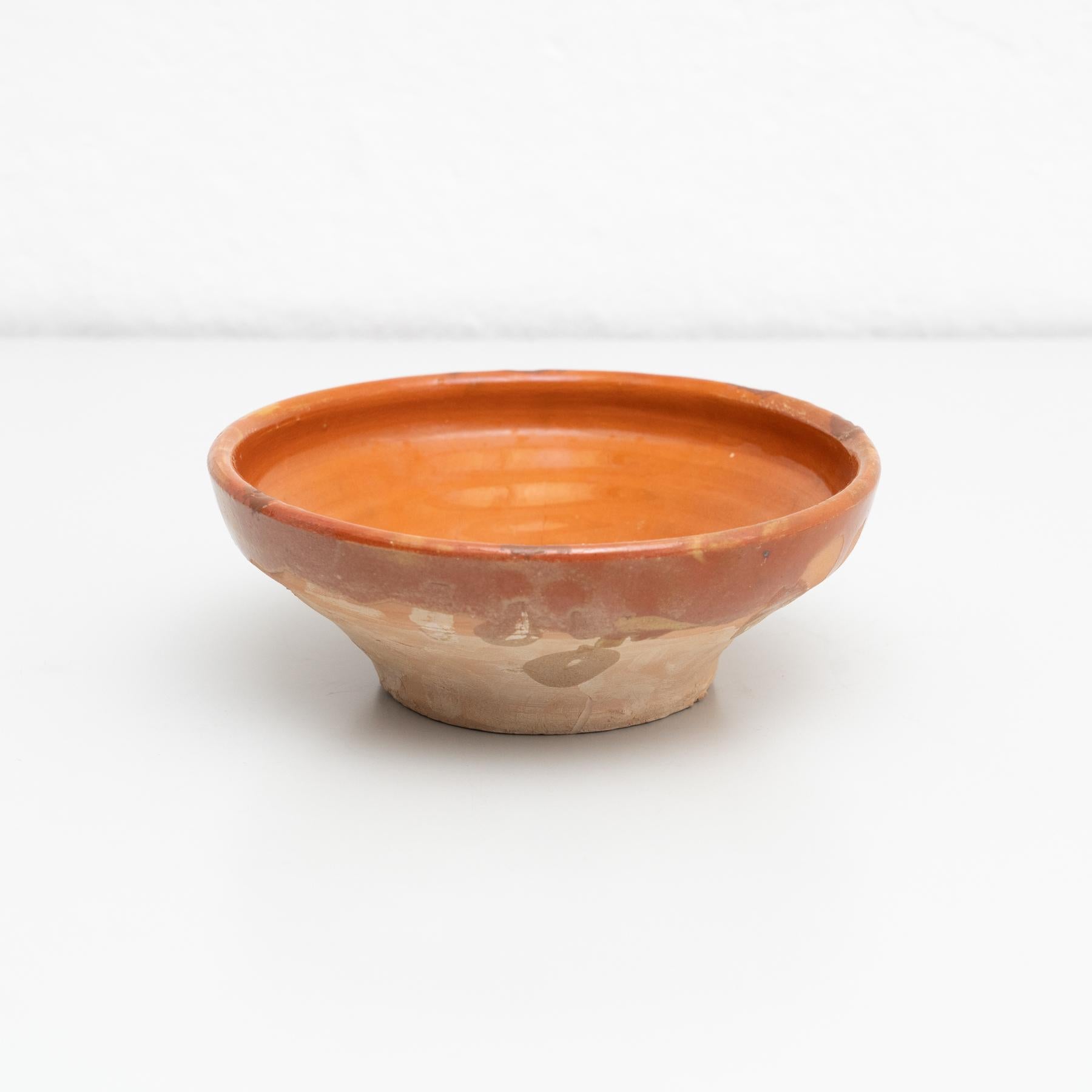 Traditional Spanish Rustic Ceramic Plate, circa 1940 1