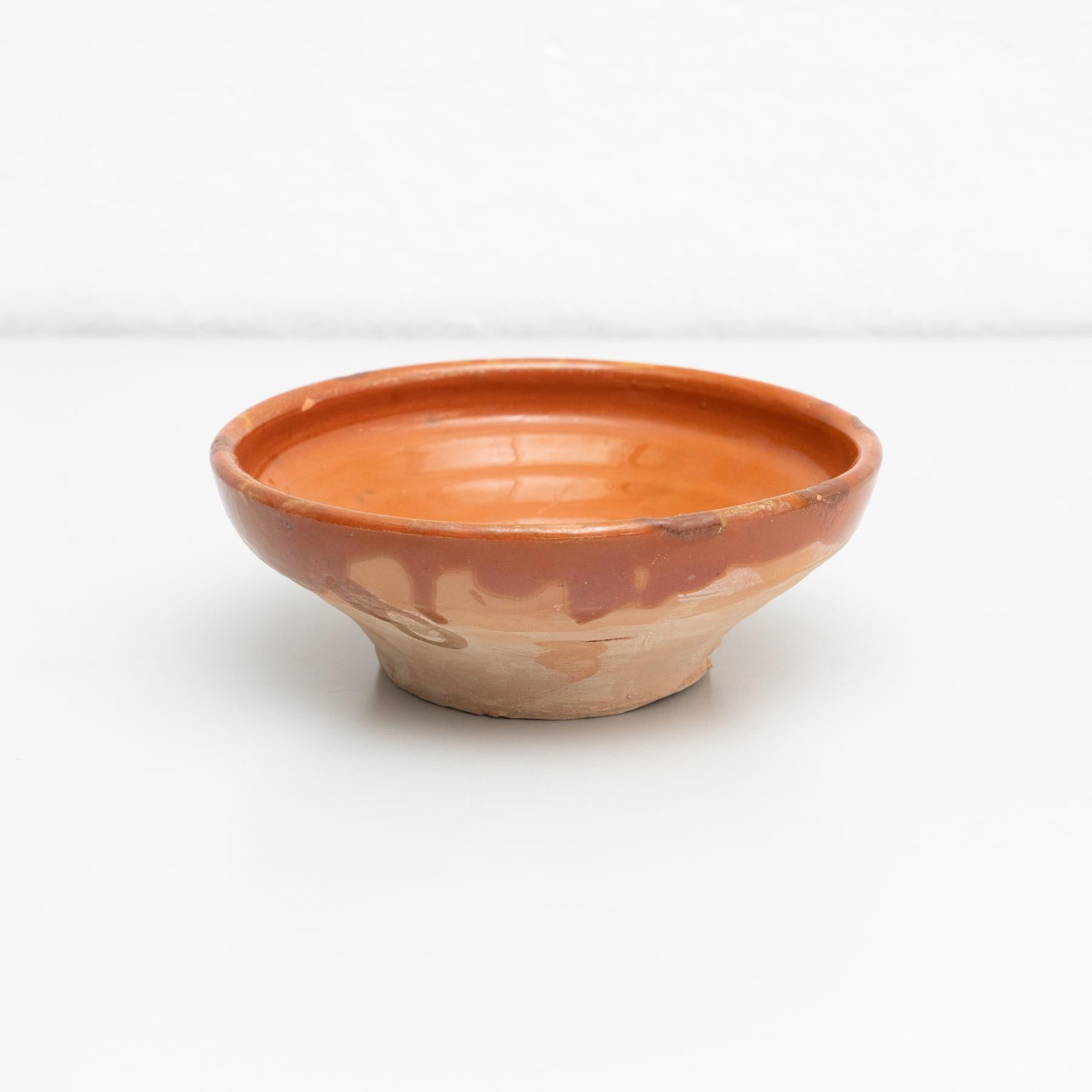 Traditional Spanish Rustic Ceramic Plate, circa 1940 2