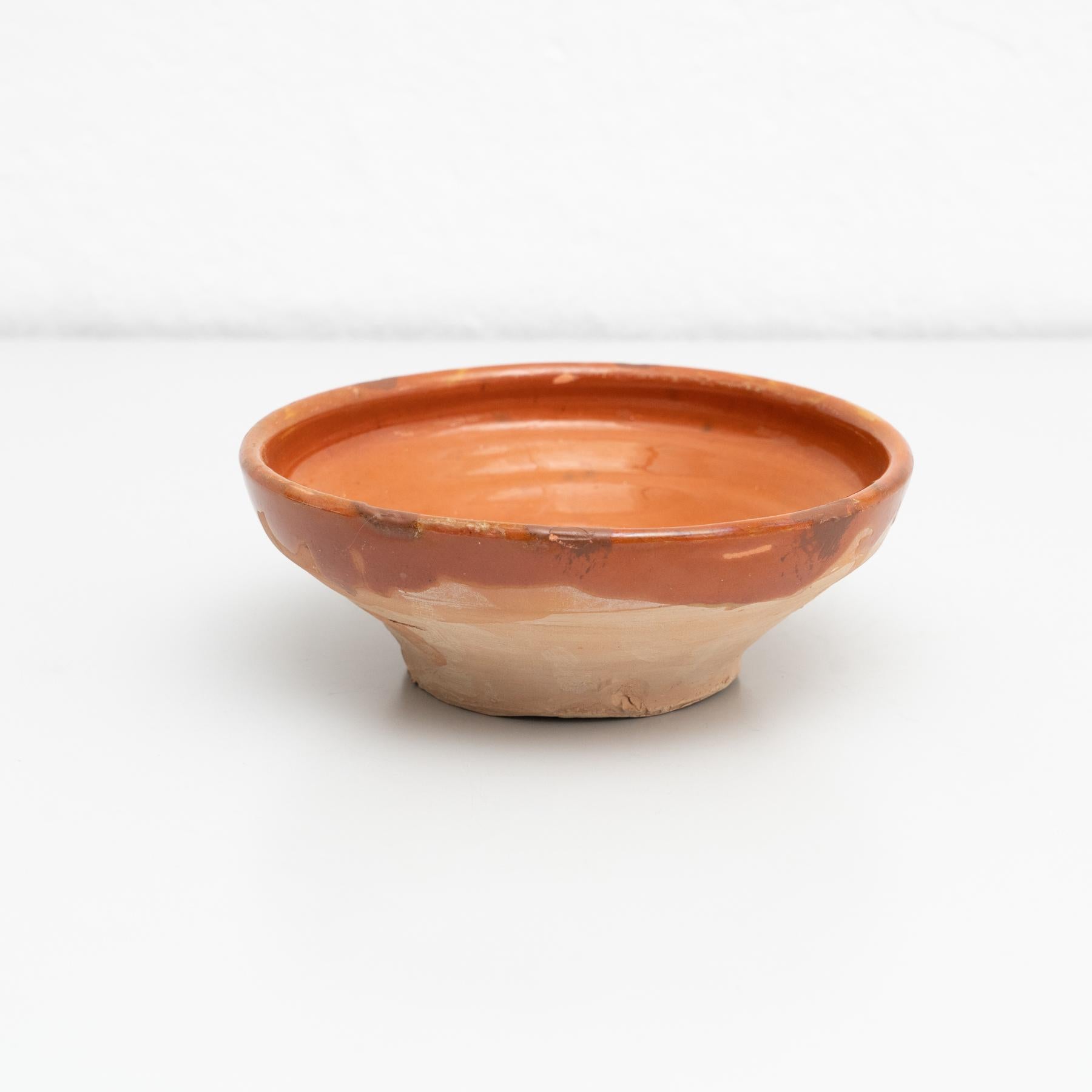 Traditional Spanish Rustic Ceramic Plate, circa 1940 3