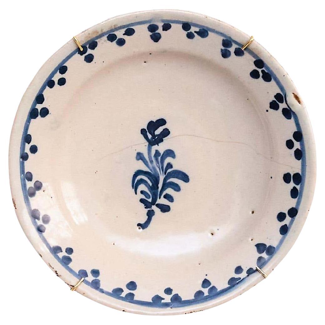 Traditioneller spanischer rustikaler spanischer Keramikteller, frühes 20. Jahrhundert im Angebot