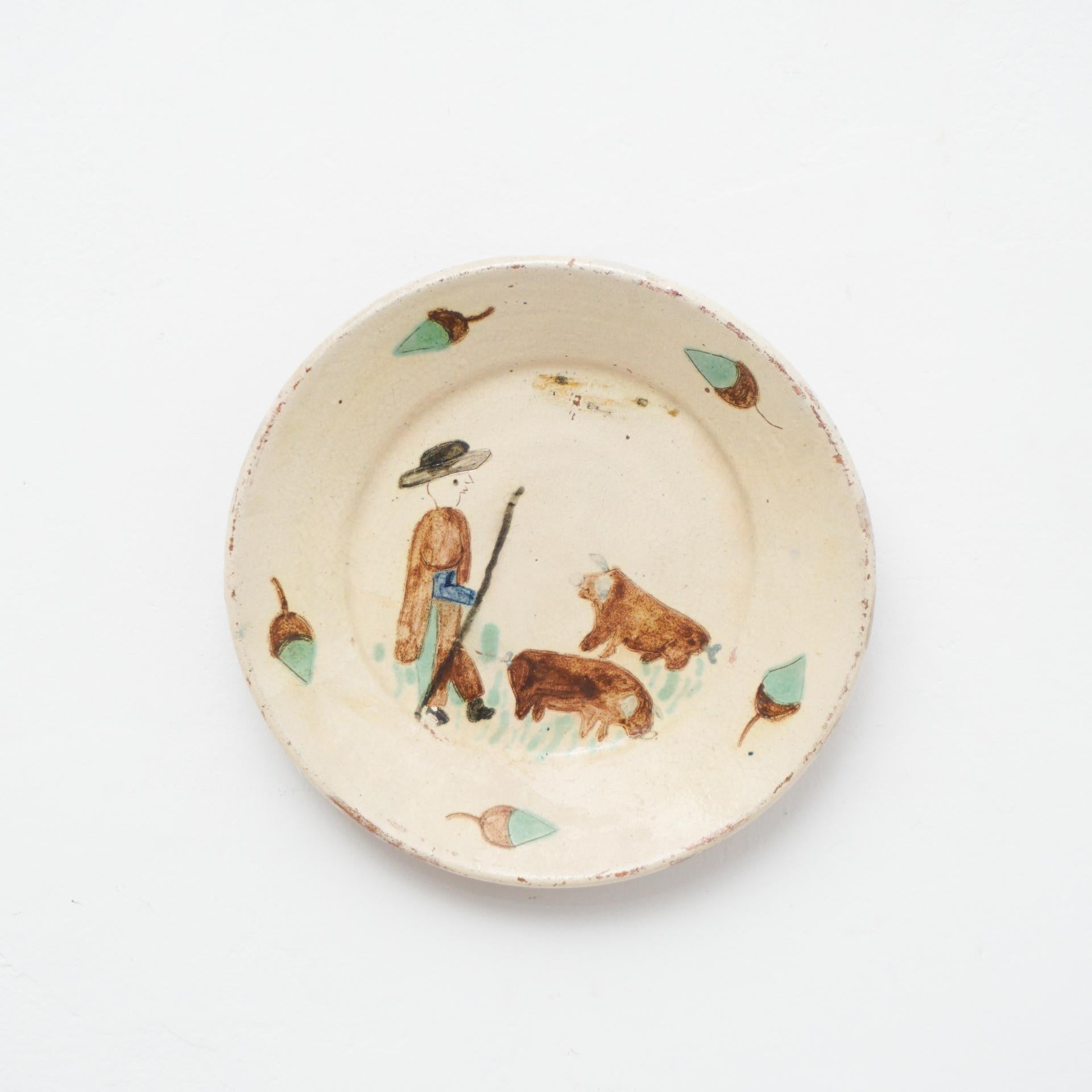 Traditional Spanish Rustic Decorative Hand Painted Ceramic Plate, circa 1940 For Sale 6