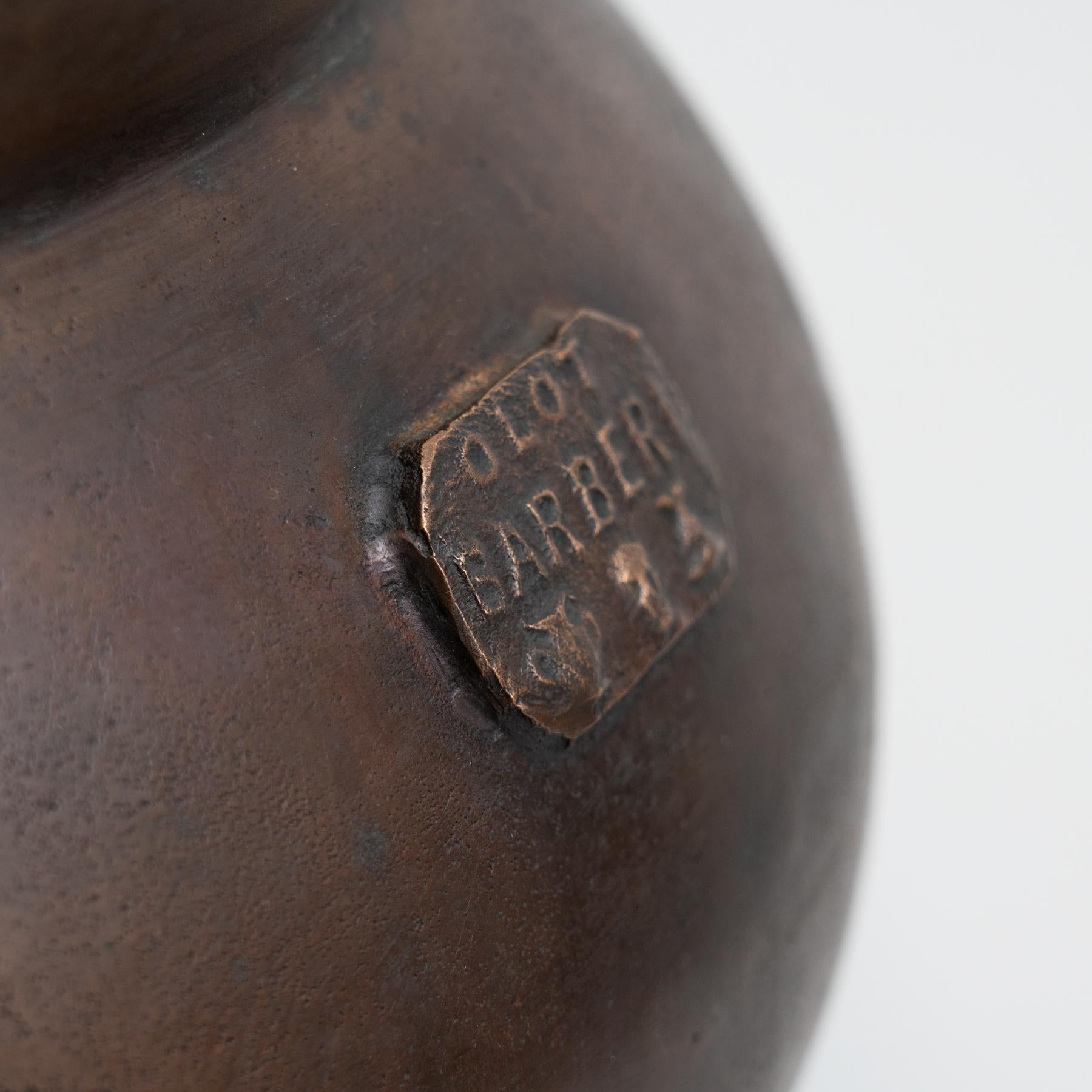 Pot traditionnel espagnol en bronze vintage, circa 1950 en vente 3
