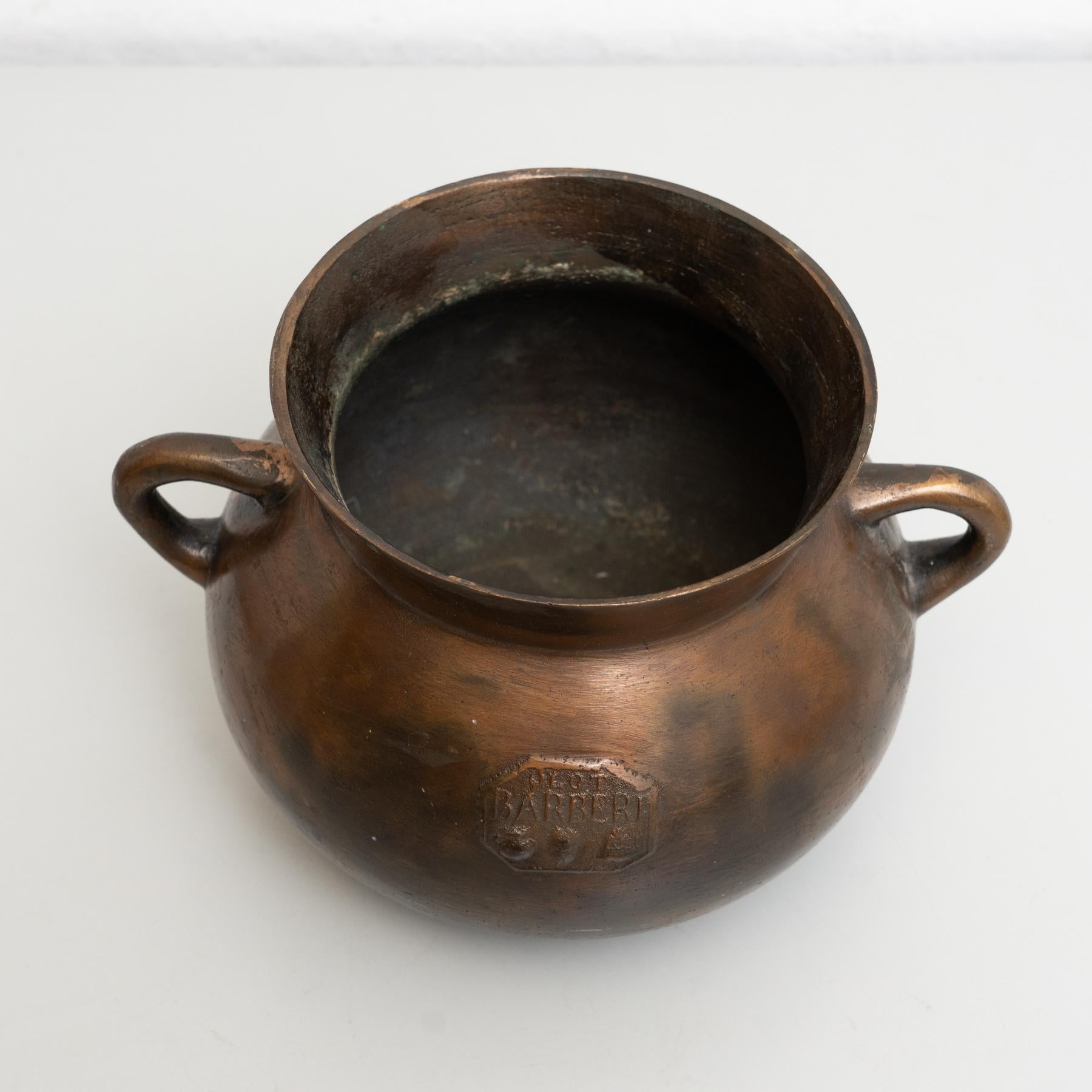 Traditional Spanish Vintage Bronze Pot, circa 1950 For Sale 8