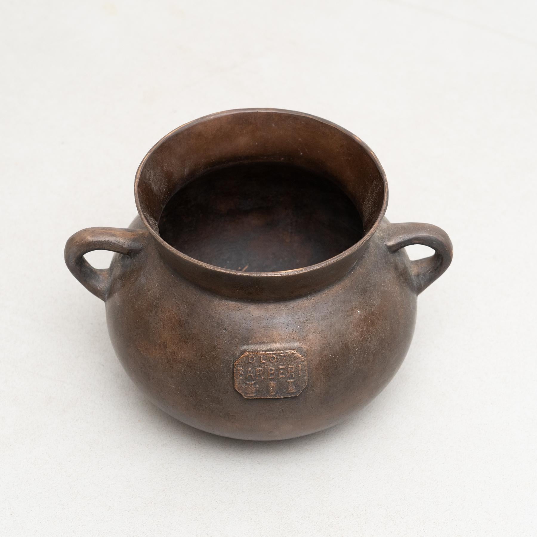 Traditional Spanish Vintage Bronze Pot, circa 1950 12