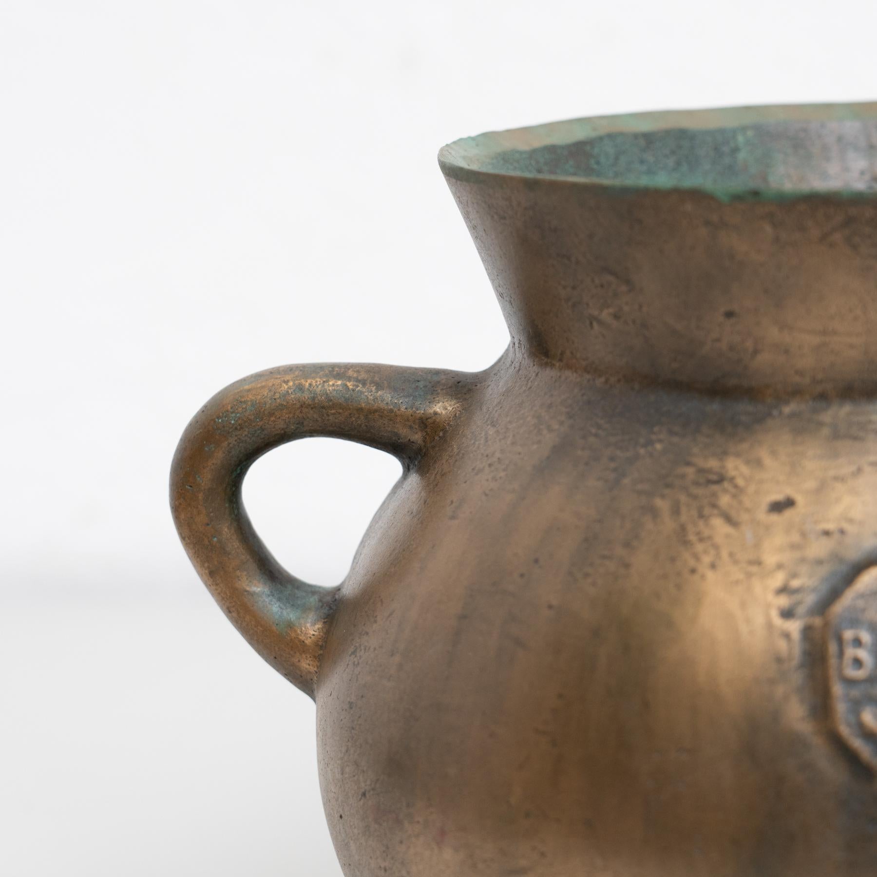 Vaso tradizionale spagnolo in bronzo vintage, circa 1950 In condizioni buone in vendita a Barcelona, ES