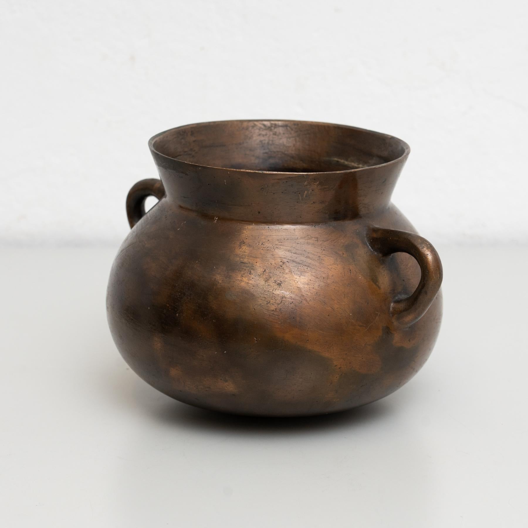 Pot traditionnel espagnol en bronze vintage, circa 1950 en vente 2
