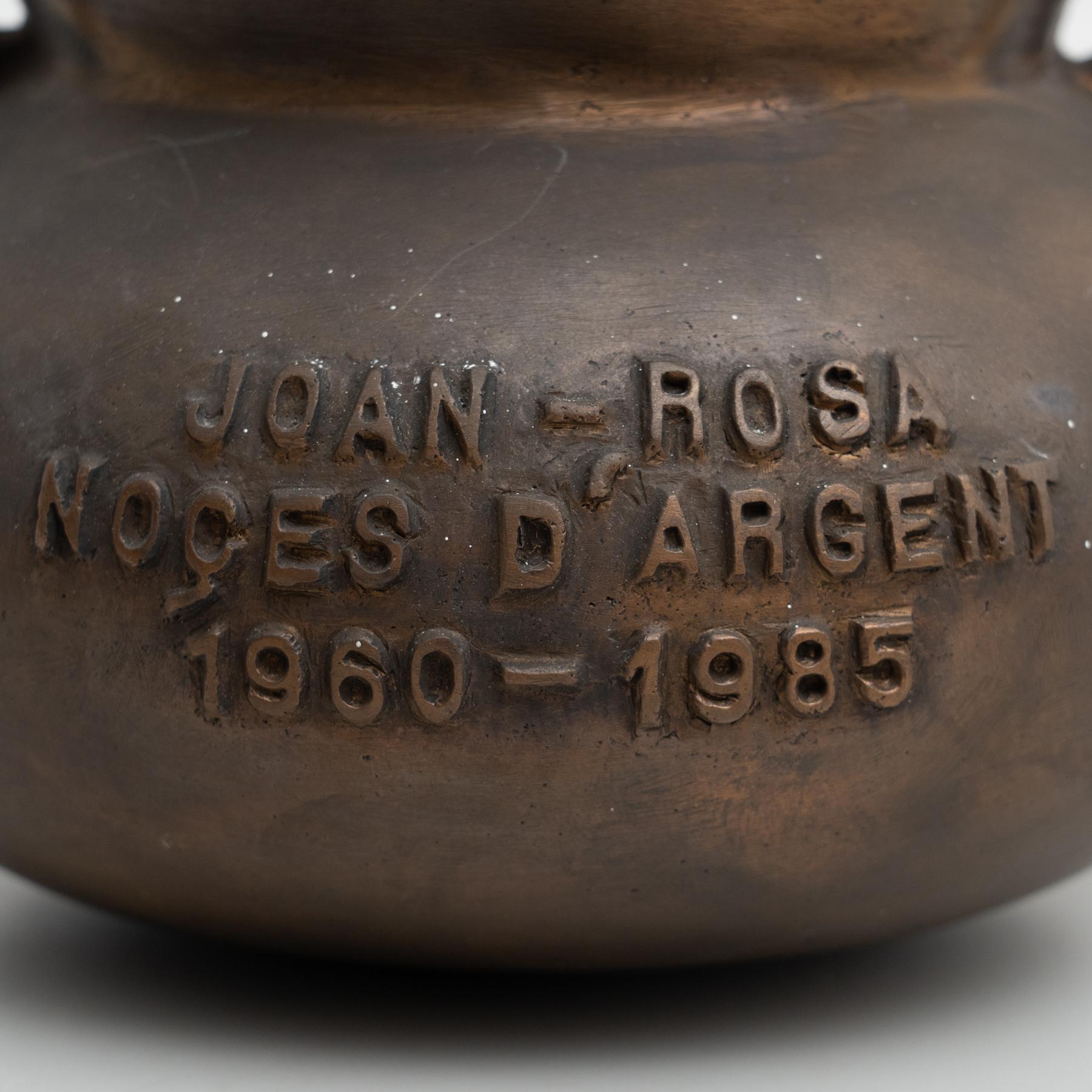 Traditional Spanish Vintage Bronze Pot, circa 1985 For Sale 8