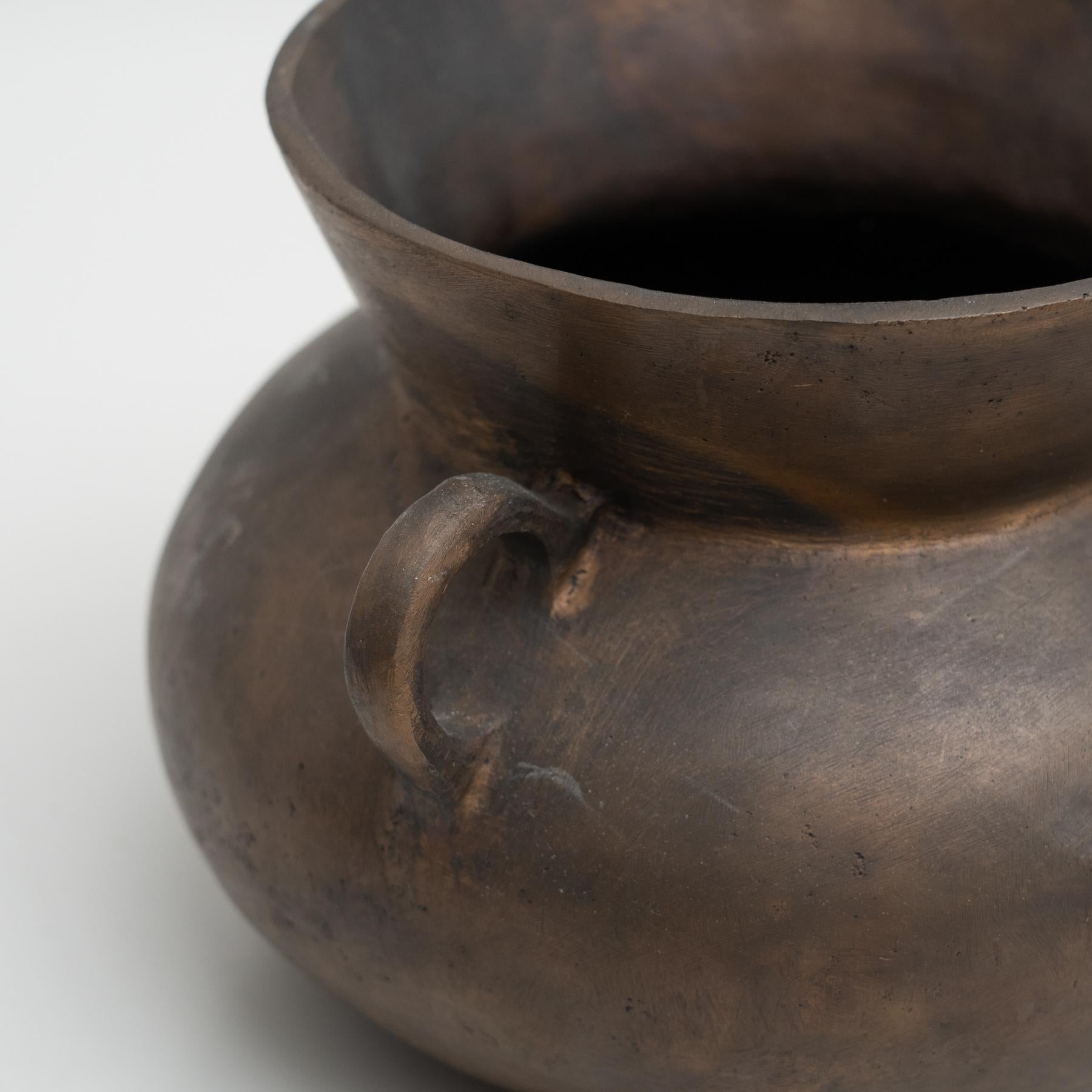 Pot traditionnel espagnol en bronze vintage, circa 1985 en vente 7