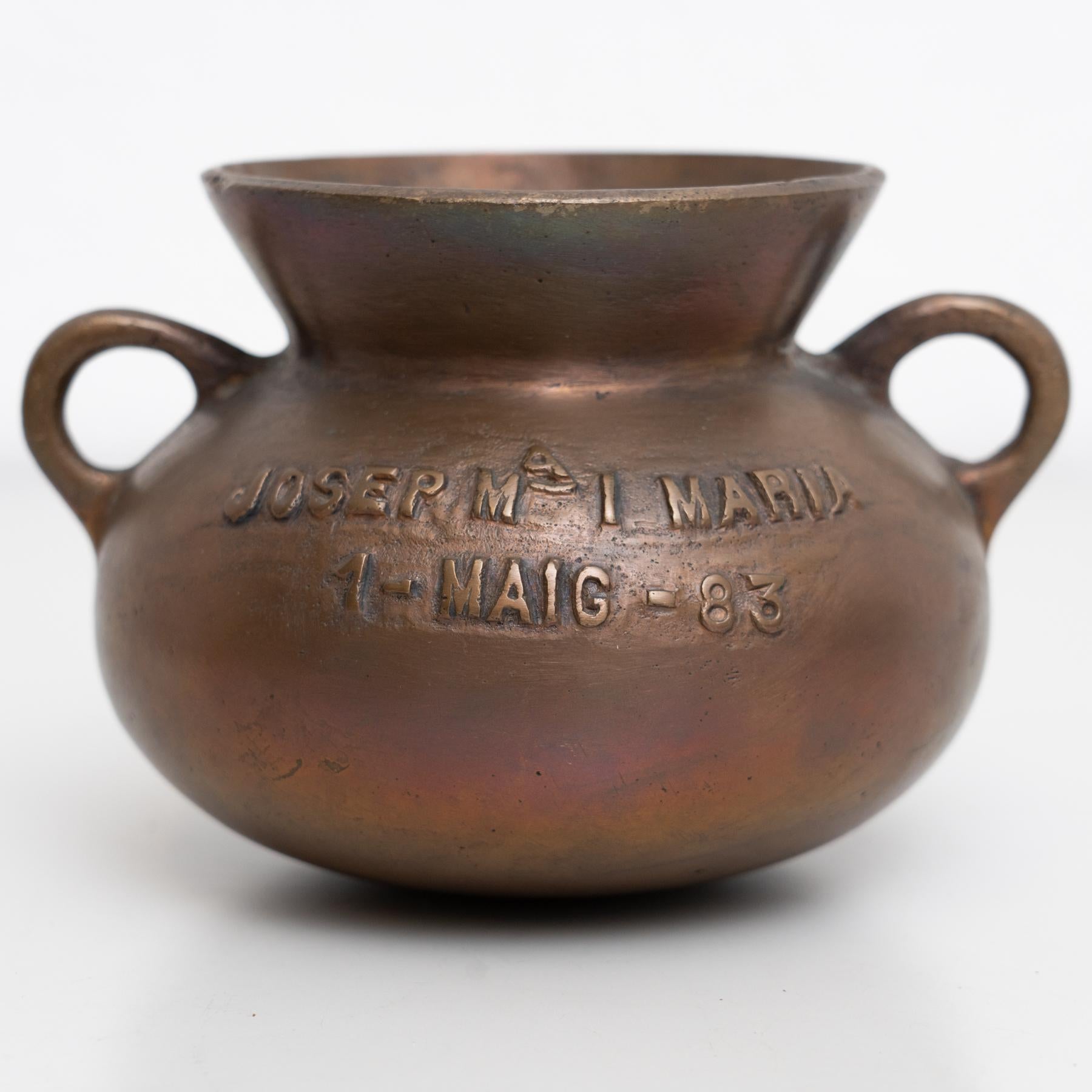 Late 20th Century Traditional Spanish Vintage Bronze Pot, Signed and Dated, circa 1980 For Sale