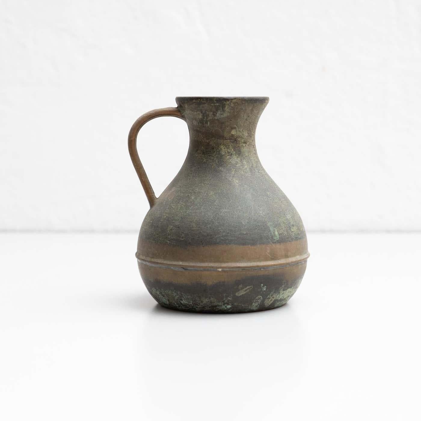 Jarrón de metal tradicional español vintage, circa 1950 en venta 3